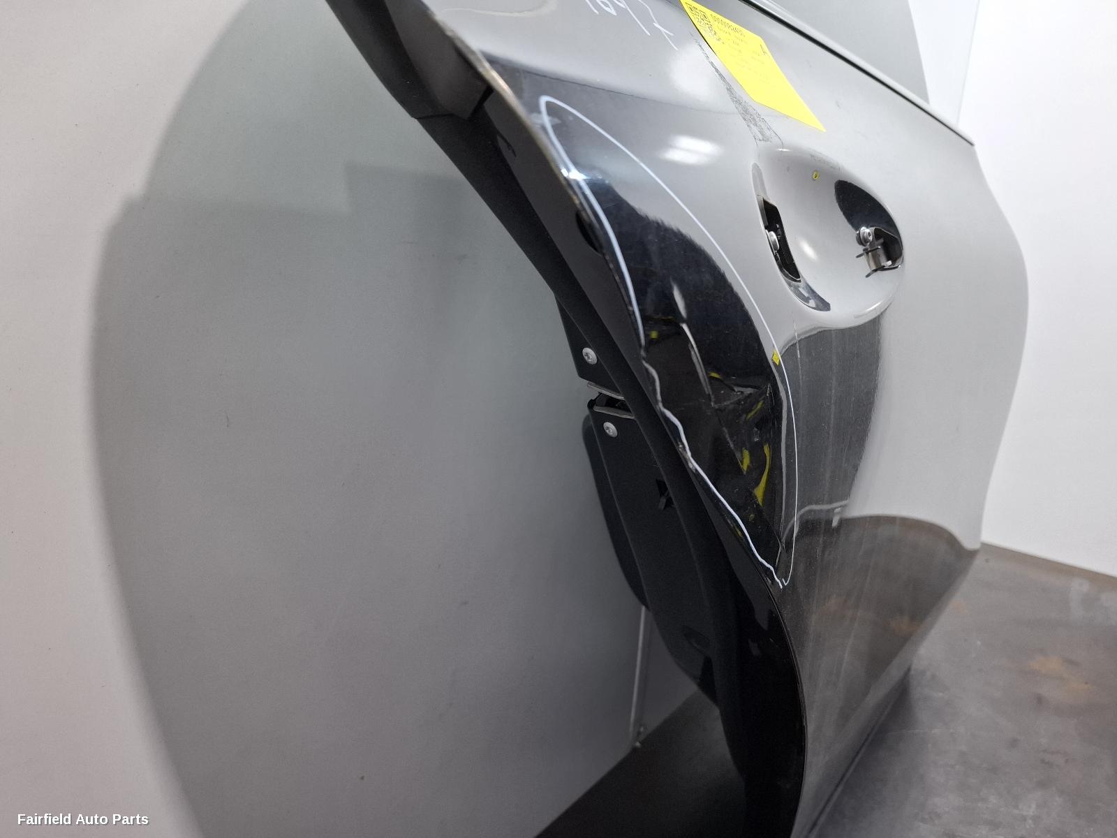 2019-2025 Mercedes Cla Class Right Rear Door Sliding