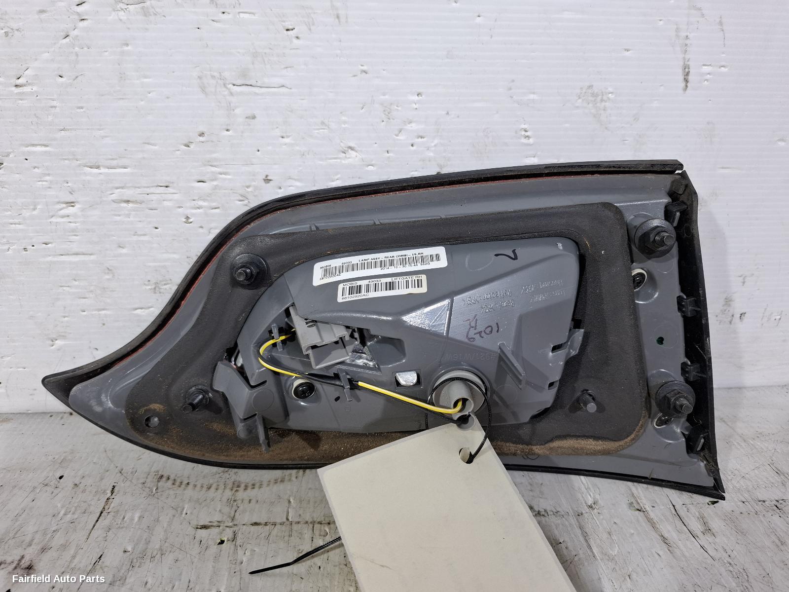 2014-2018 Jeep Cherokee Rear Garnish