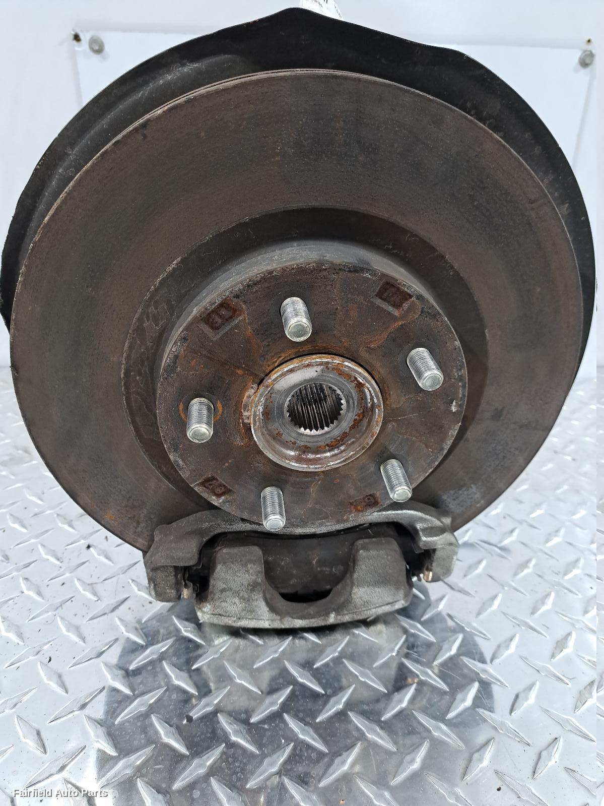 2017-2026 Mitsubishi Eclipse Cross Right Front Hub Assembly