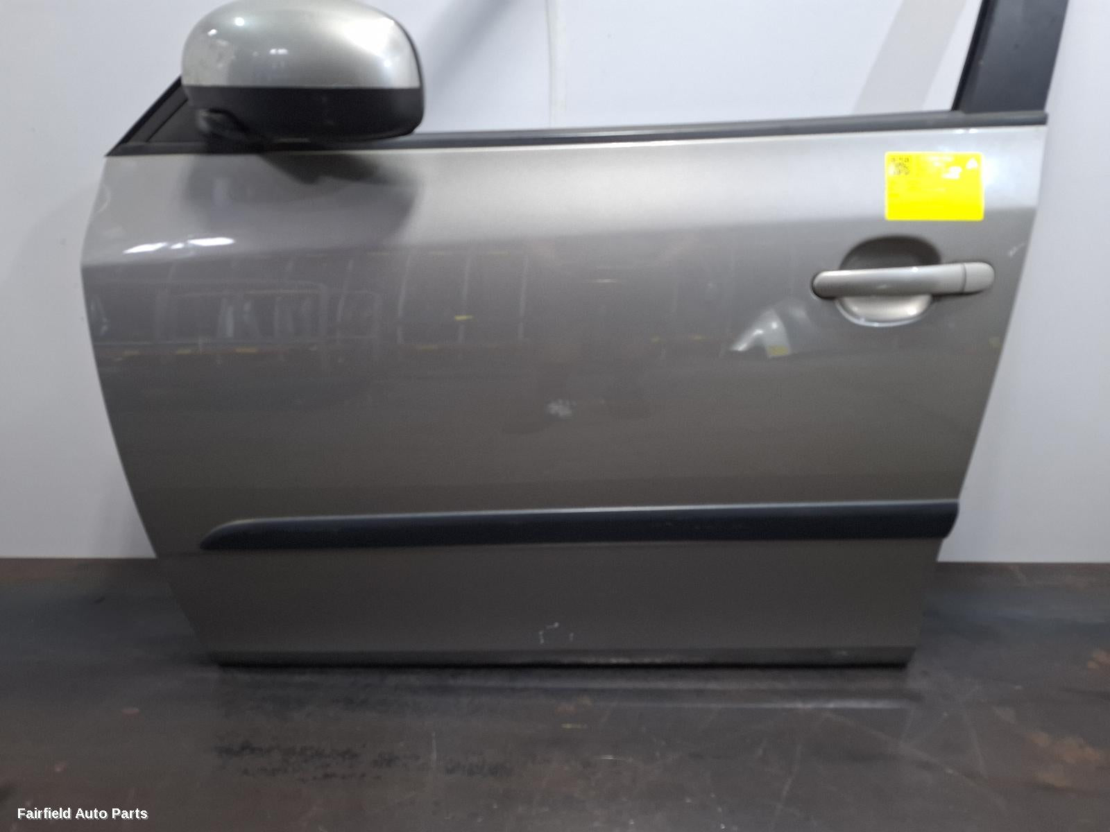 2011-2015 Skoda Fabia Left Front Door