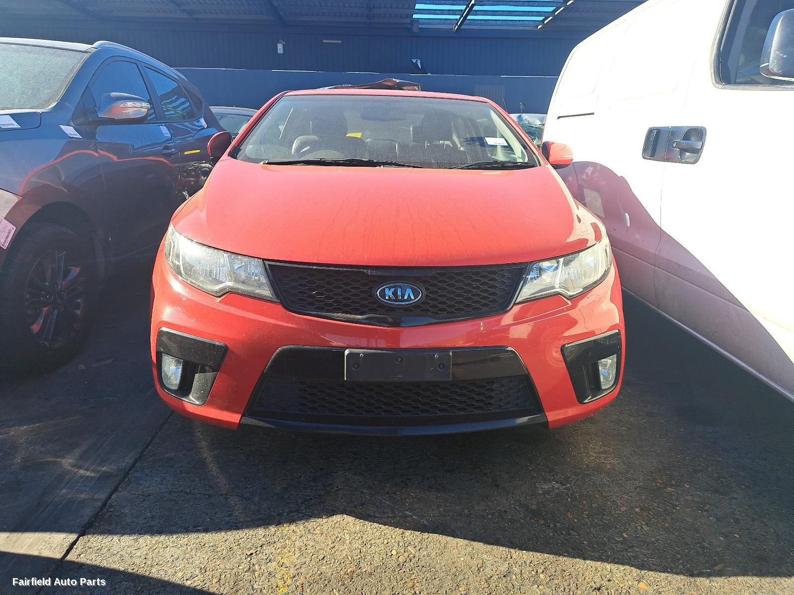 2010-2013 Kia Cerato Left Door Mirror