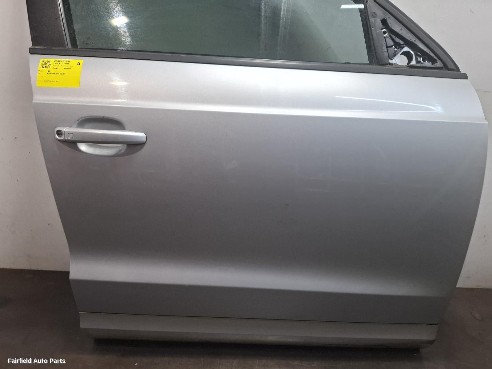 2012-2018 Audi Q3 Right Front Door