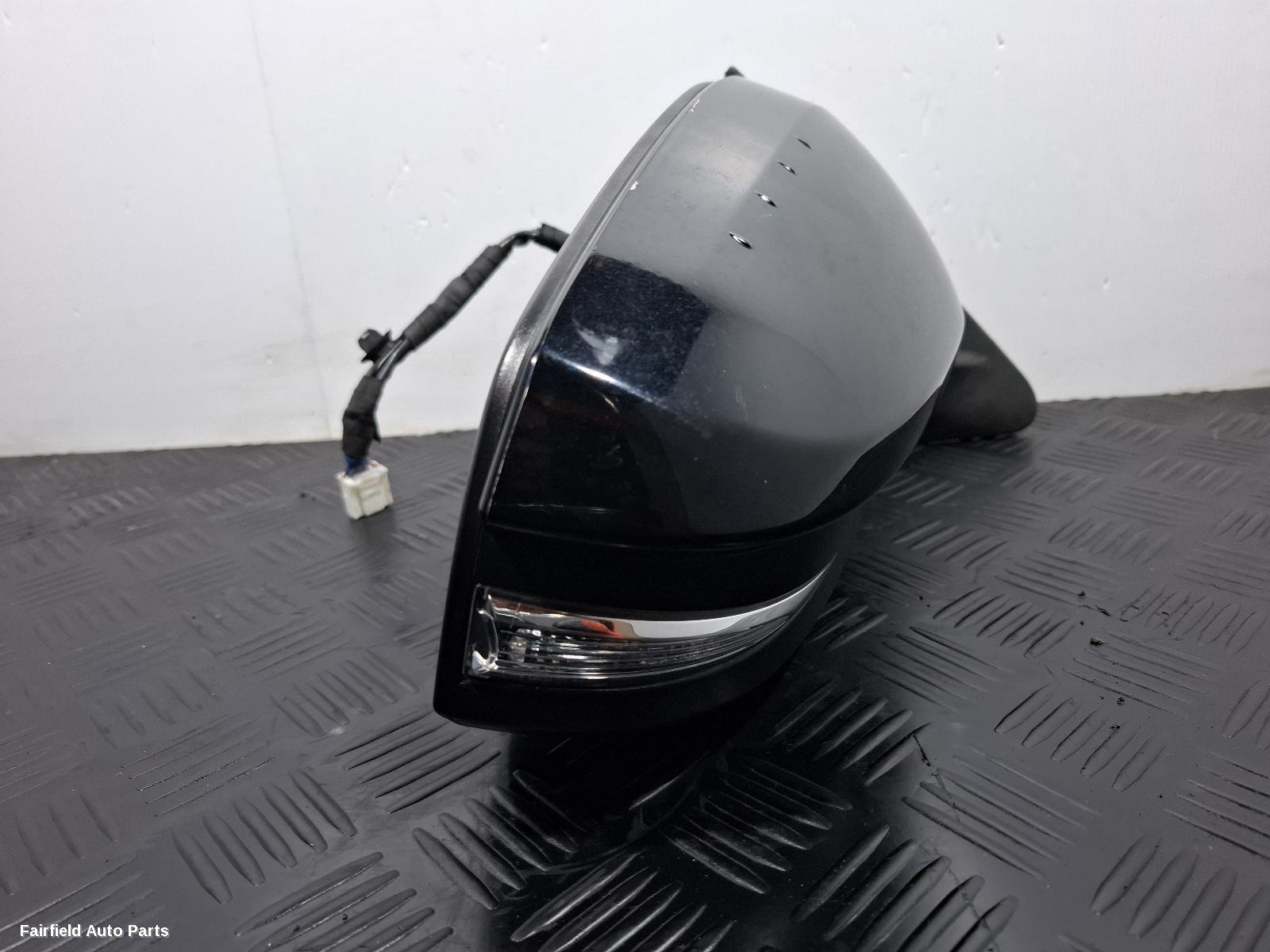 2013-2016 Toyota Kluger Right Door Mirror