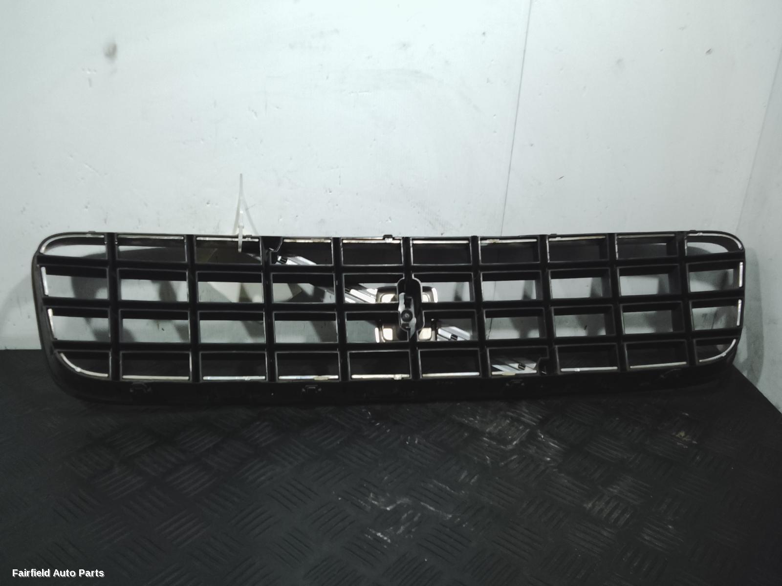 2003-2006 Volvo Xc90 Grille