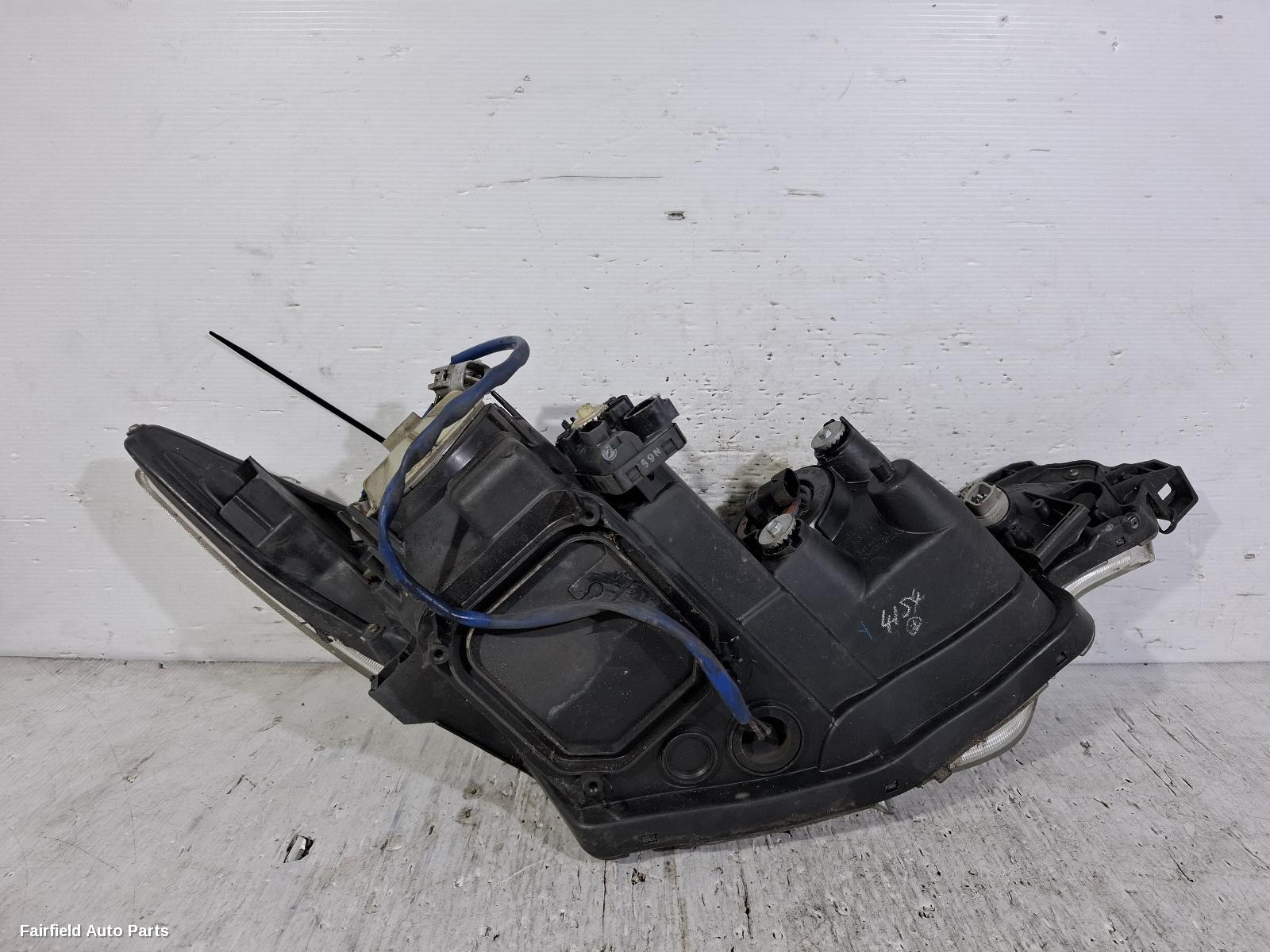 2006-2008 Toyota Tarago Left Headlamp