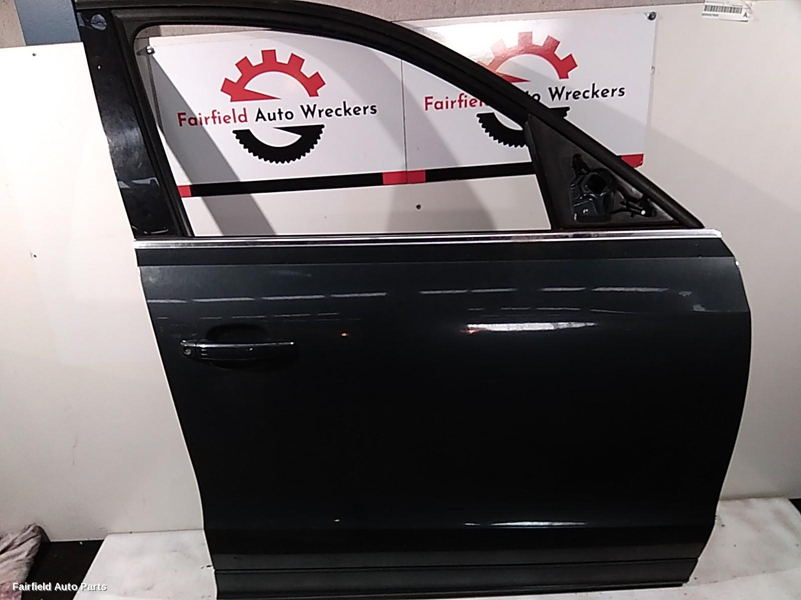 2009-2013 Audi Q5 Right Front Door