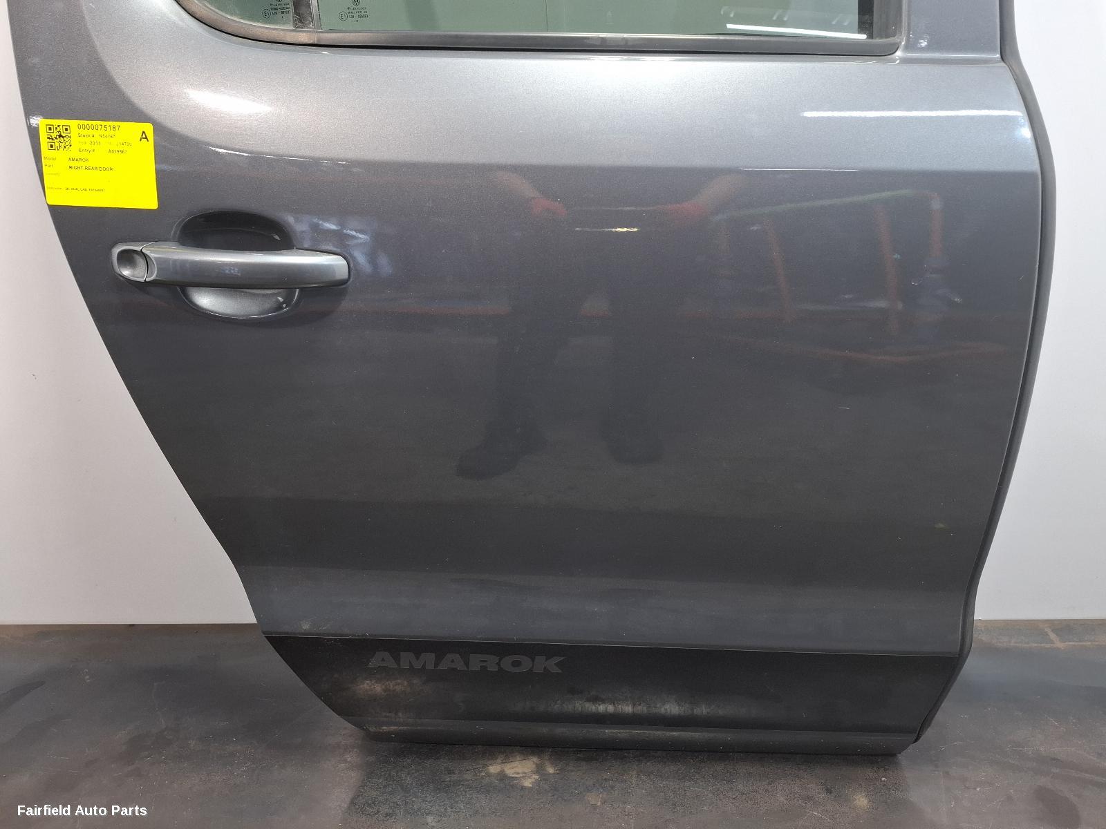 2010-2022 Volkswagen Amarok Right Rear Door Sliding