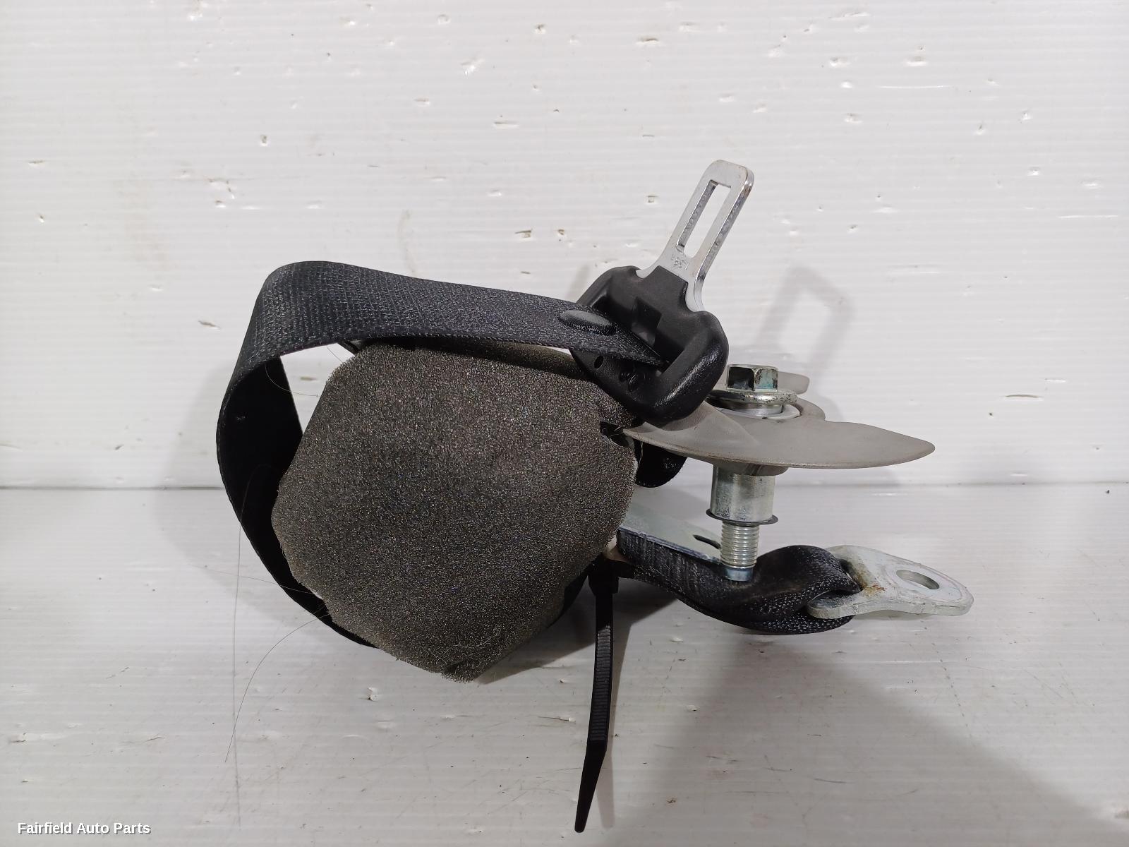 2013-2021 Toyota Kluger Seatbelt Stalk