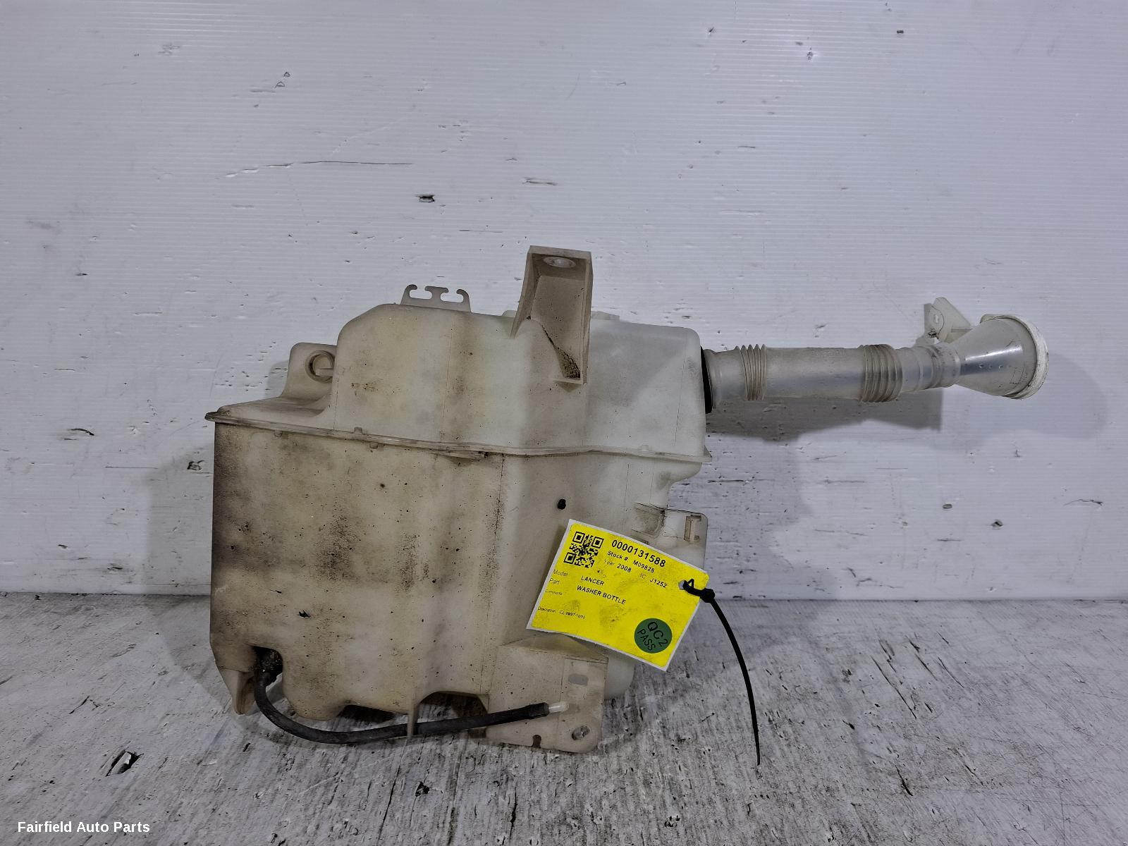 2007-2015 Mitsubishi Lancer Washer Bottle