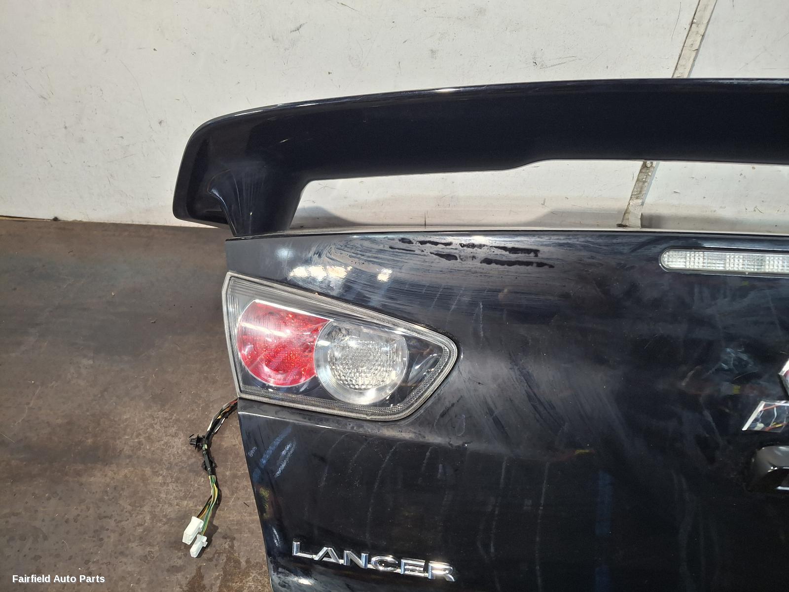 2015-2017 Mitsubishi Lancer Bootlid Tailgate