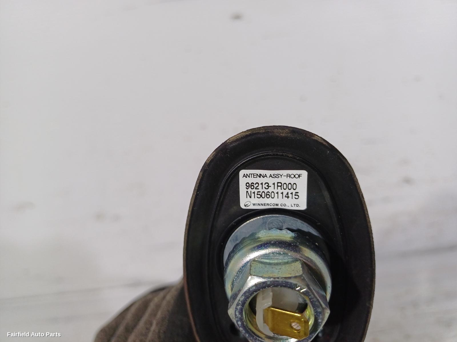 2011-2019 Hyundai Accent Antenna