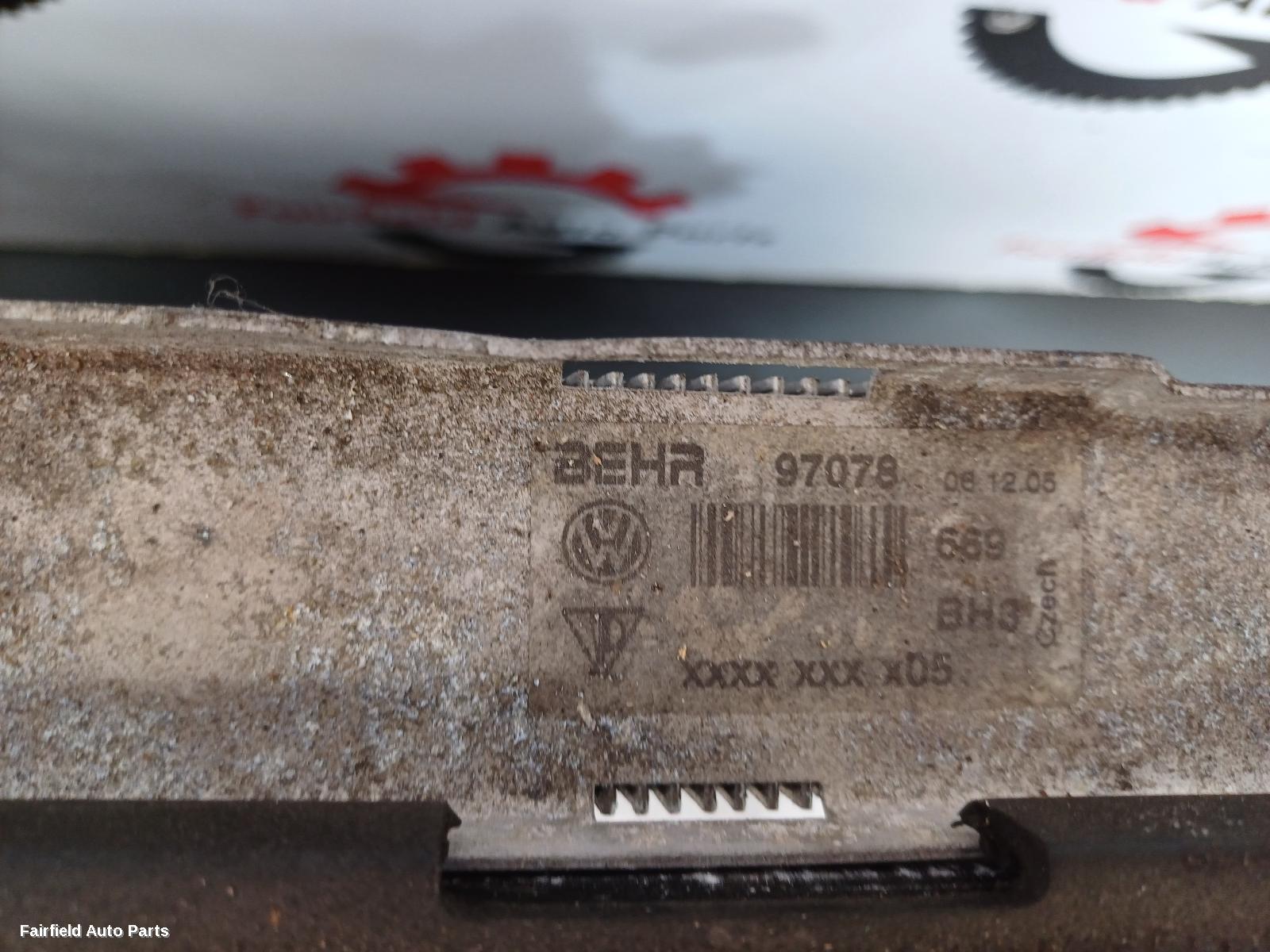 2003-2010 Porsche Cayenne Radiator