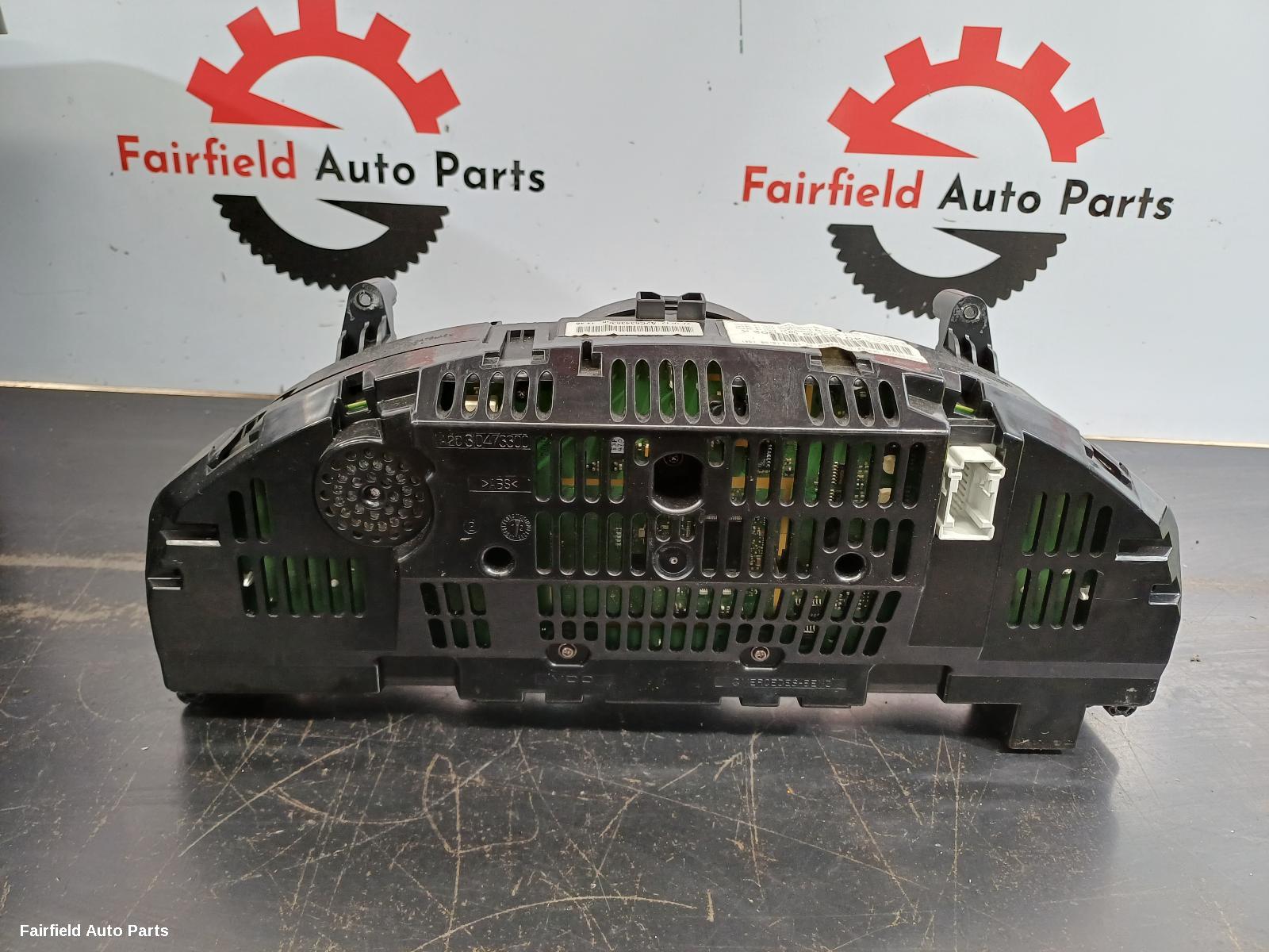 2011-2015 Mercedes C Class Instrument Cluster