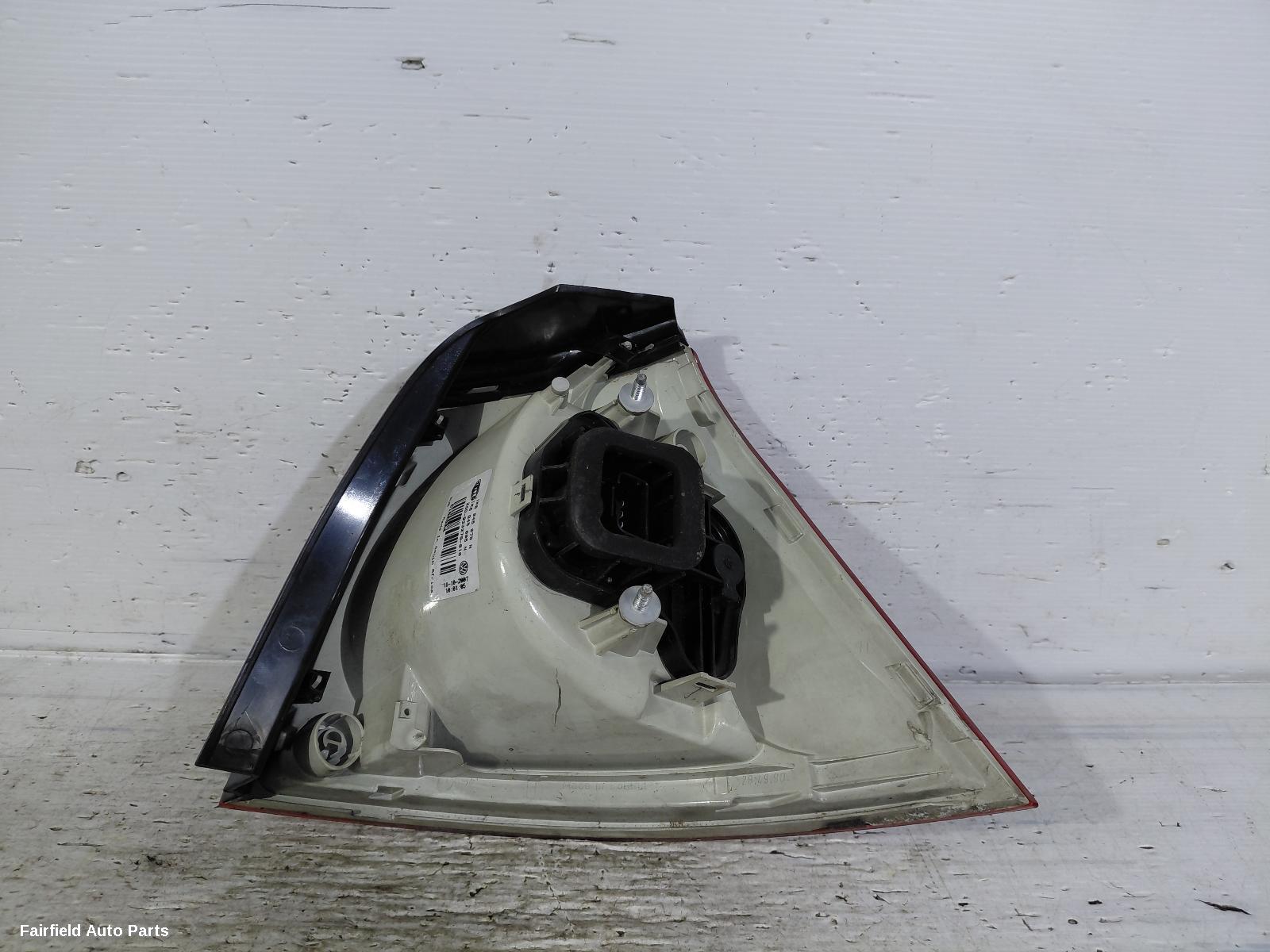 2004-2009 Volkswagen Golf Left Taillight