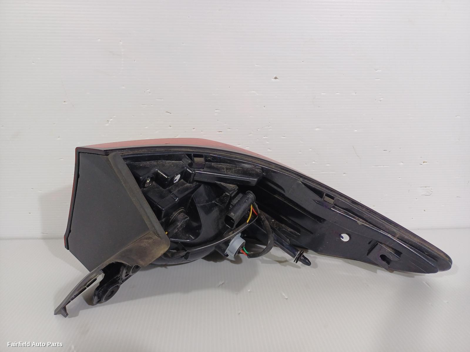 2017-2024 Mg Zs Left Taillight