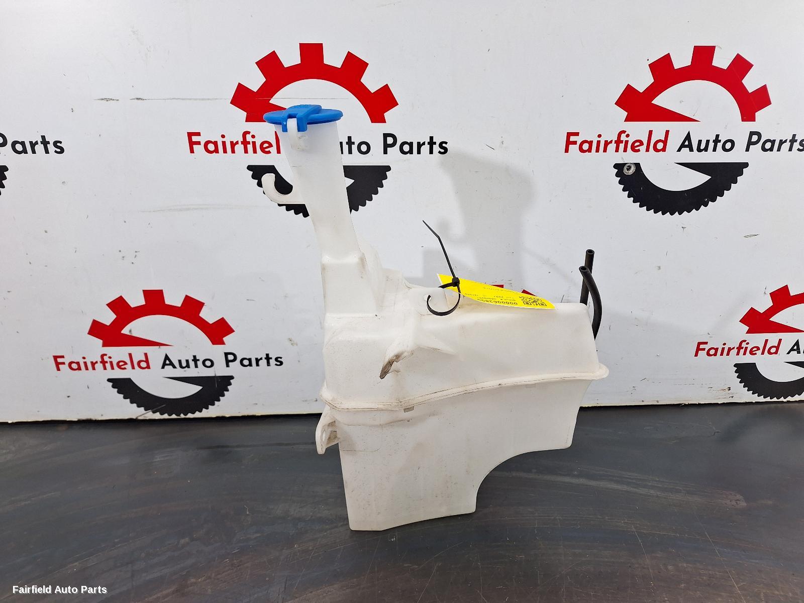 2017-2026 Hyundai I30 Washer Bottle