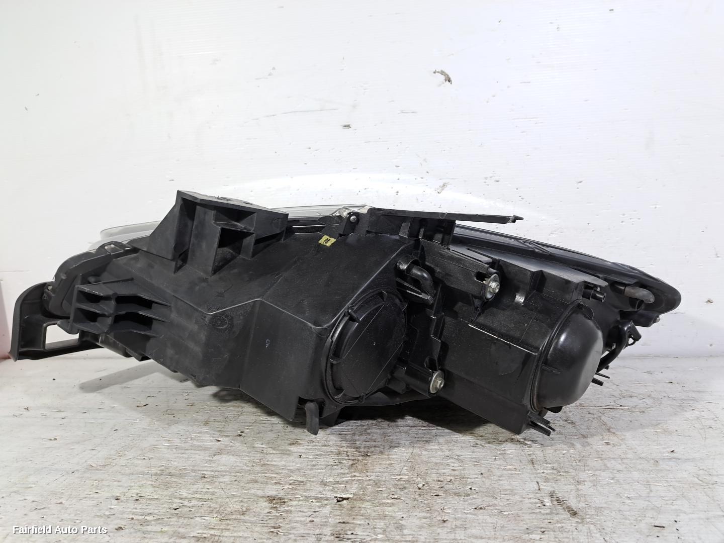 2012-2015 Mazda Cx9 Right Headlamp