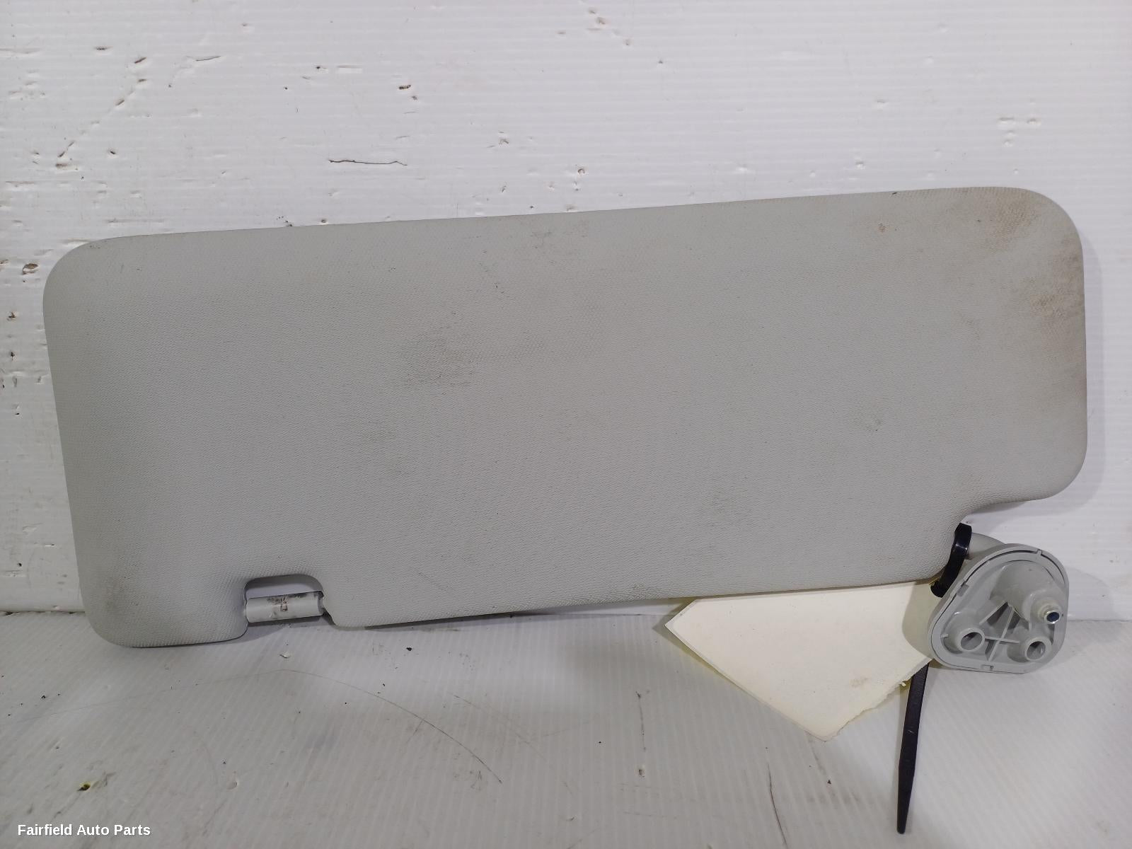 2015-2021 Haval H2 Sunvisor