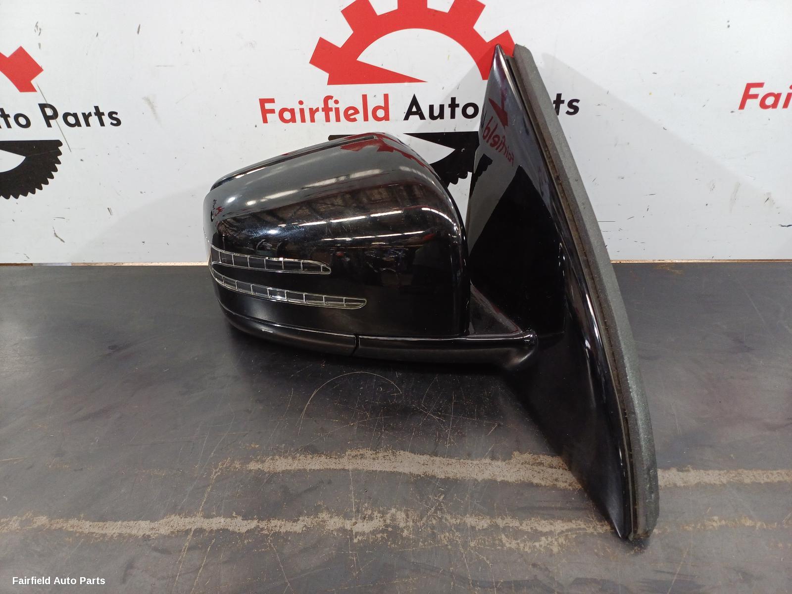 2006-2010 Mercedes R Class Right Door Mirror