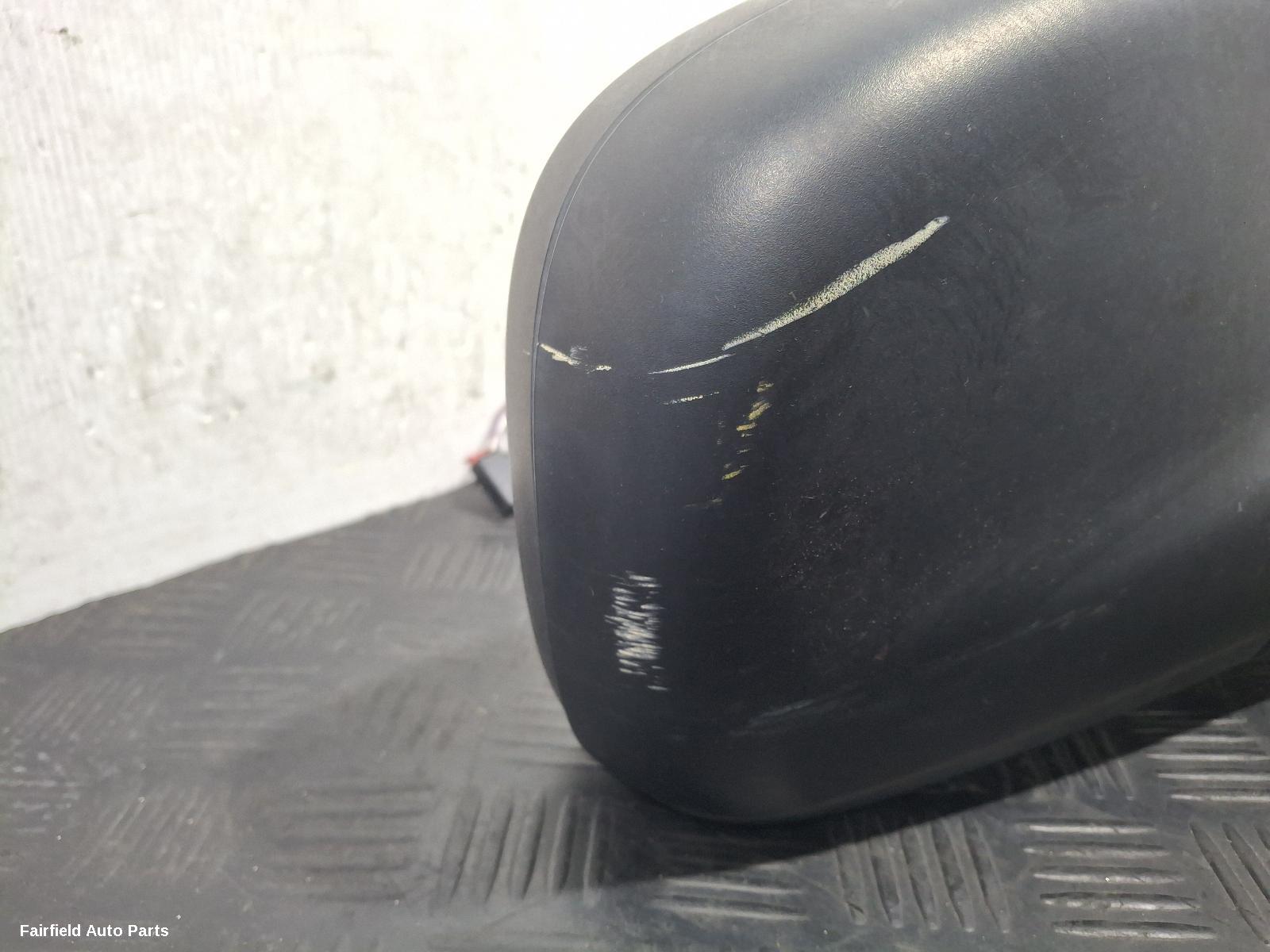 2015-2021 Volkswagen Caddy Right Door Mirror