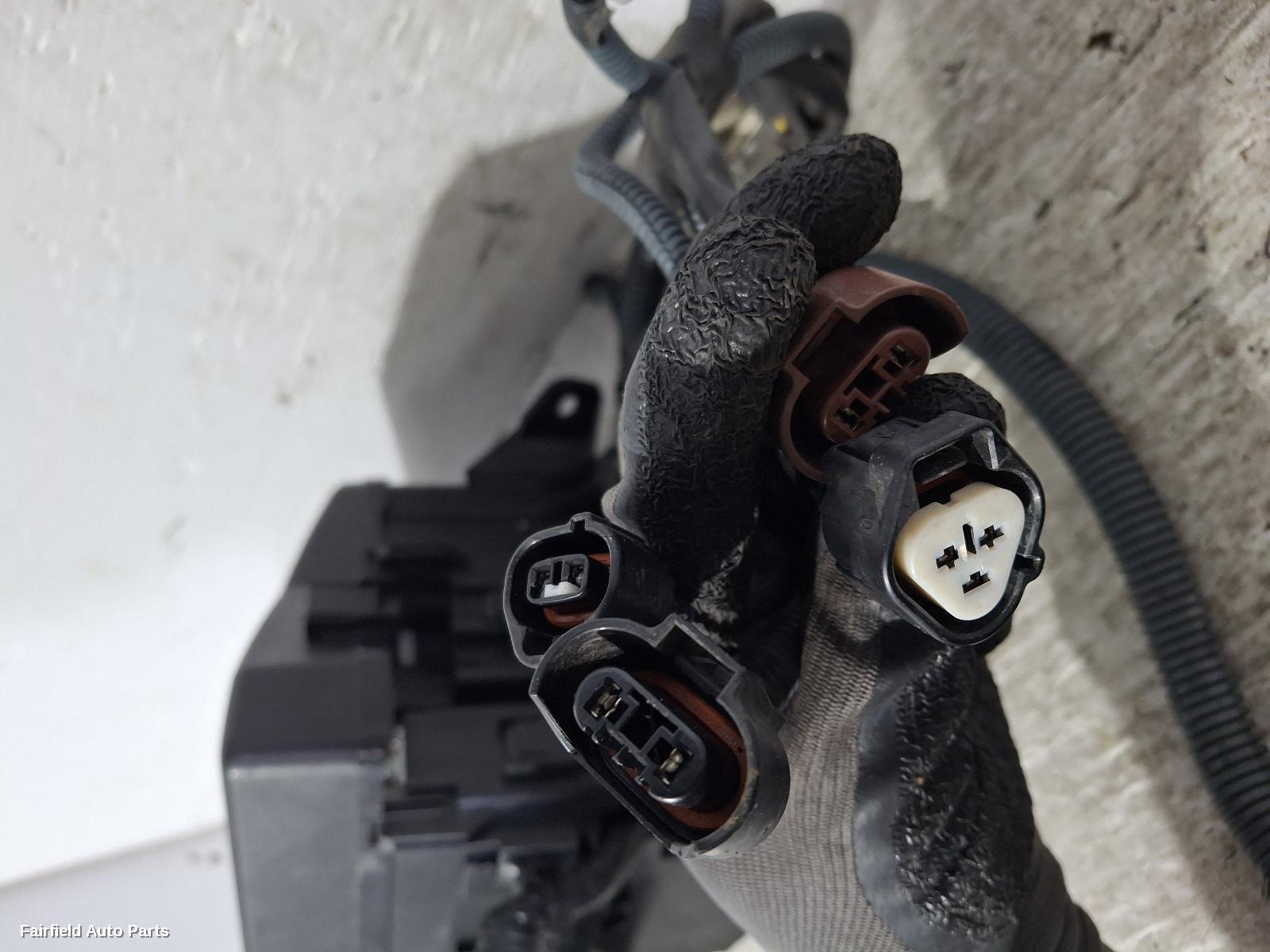 2007-2013 Toyota Corolla Fuse Box