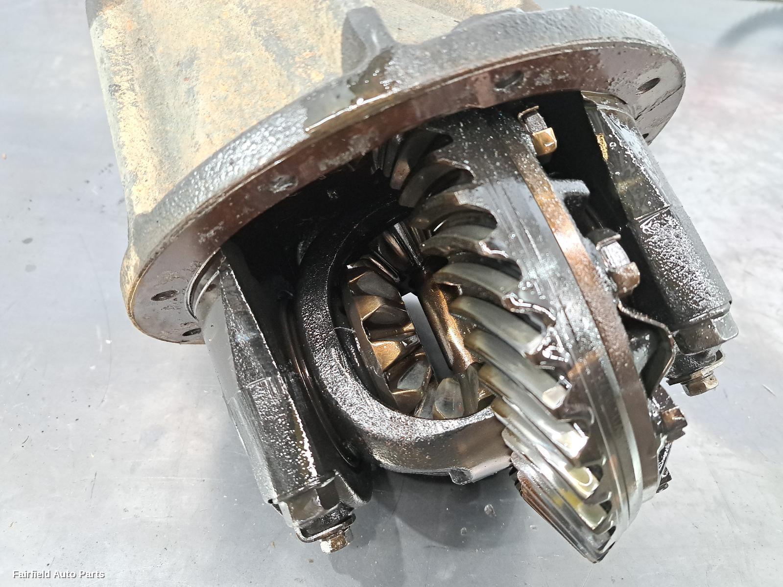 2005-2015 Toyota Hilux Differential Centre