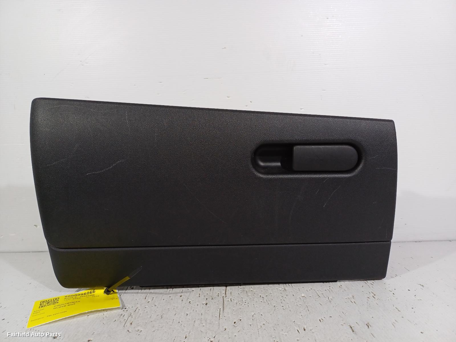 2017-2024 Mini Countryman Glove Box