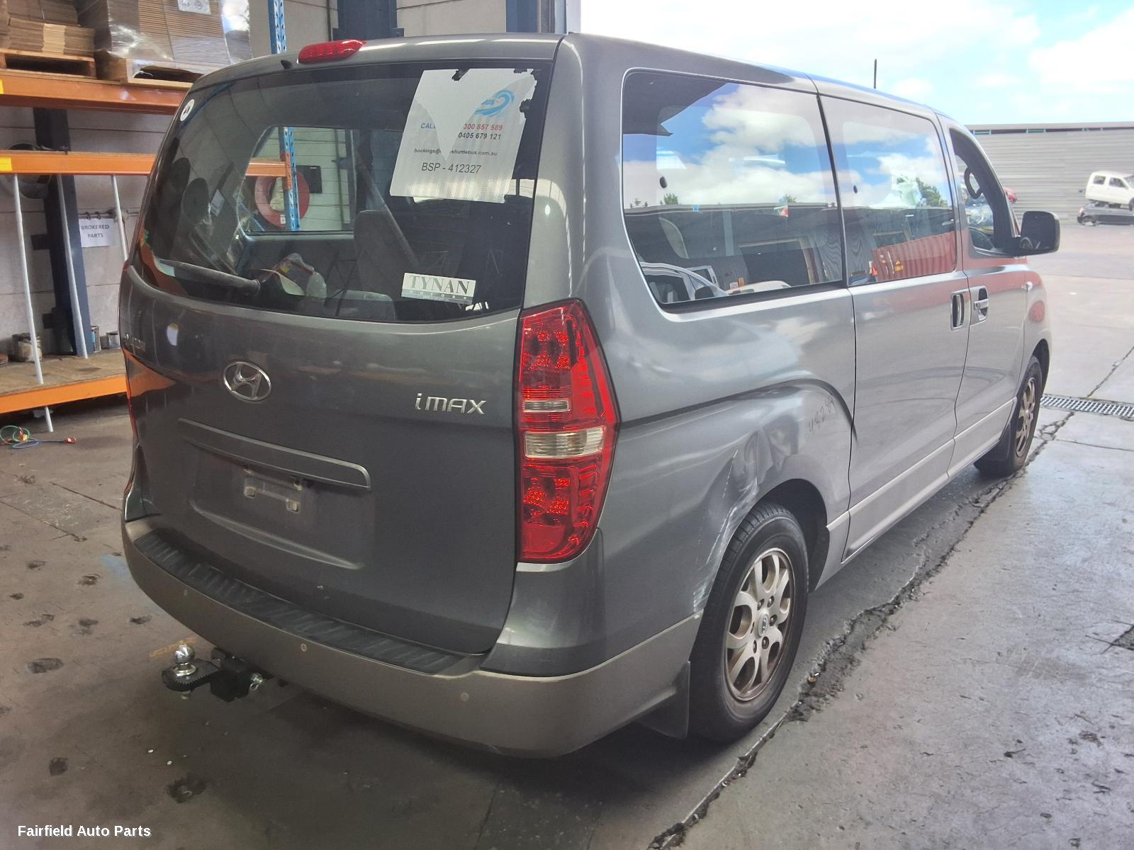 2007-2018 Hyundai Iload/imax Left Guard