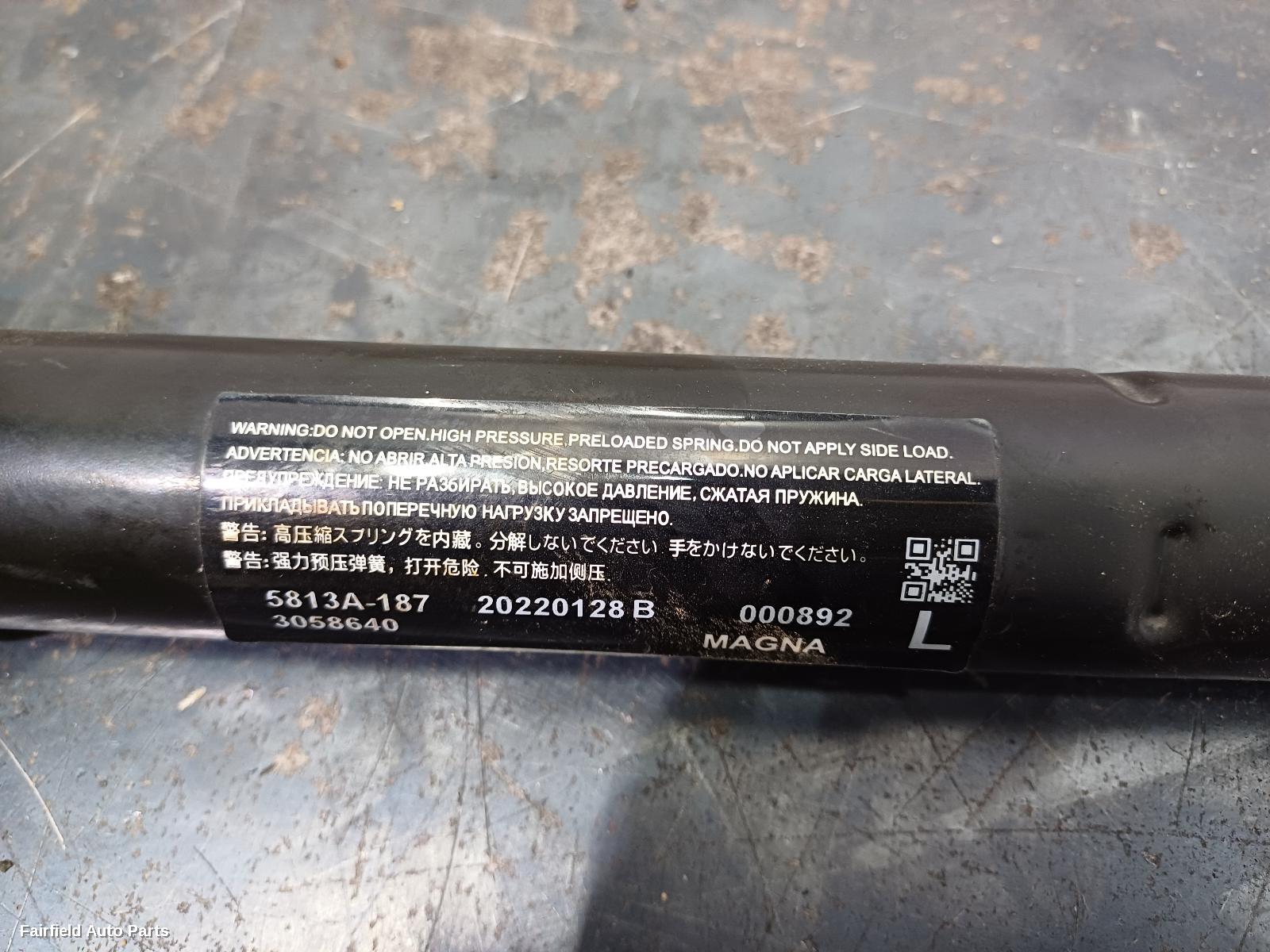 2021-2026 Mitsubishi Outlander Hatch Strut