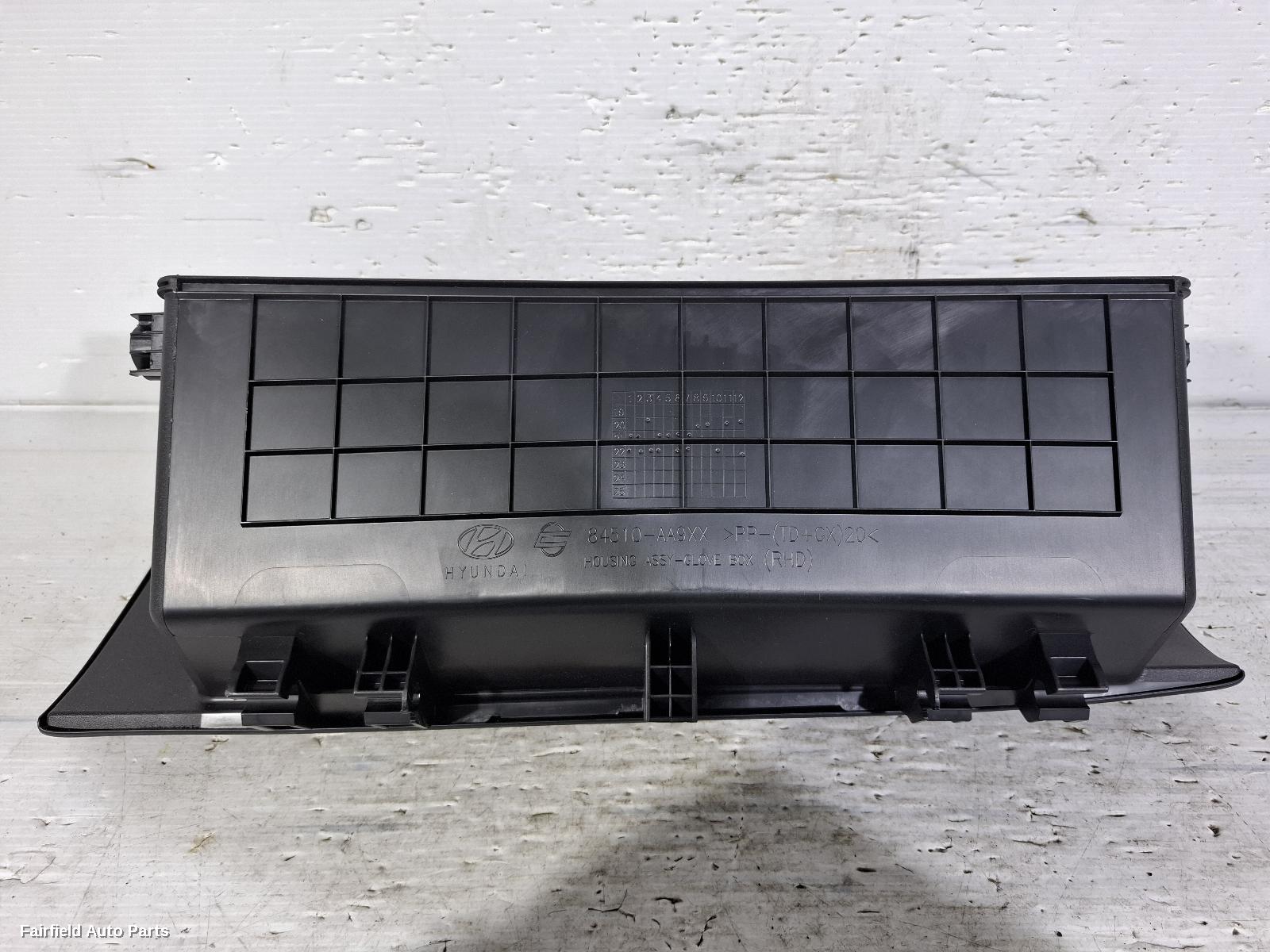 2020-2026 Hyundai I30 Glove Box