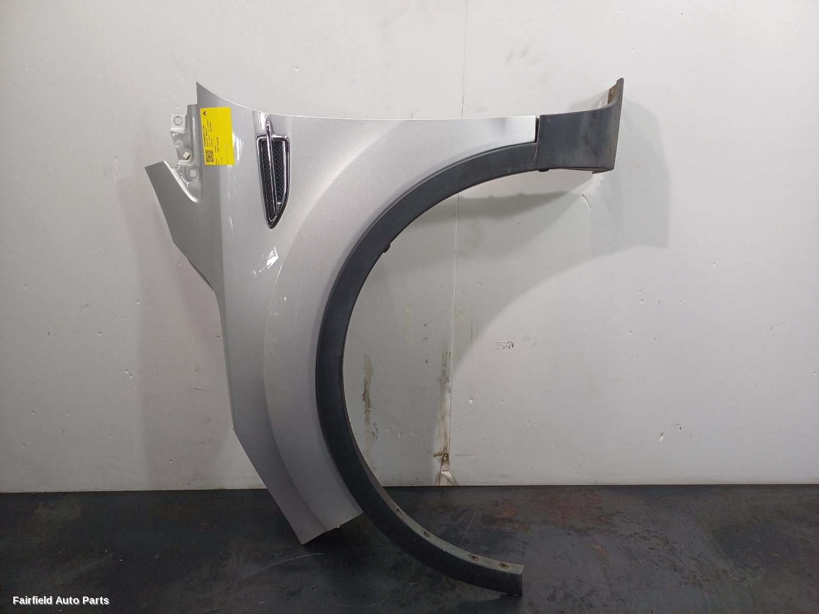 2012-2016 Ford Kuga Left Guard