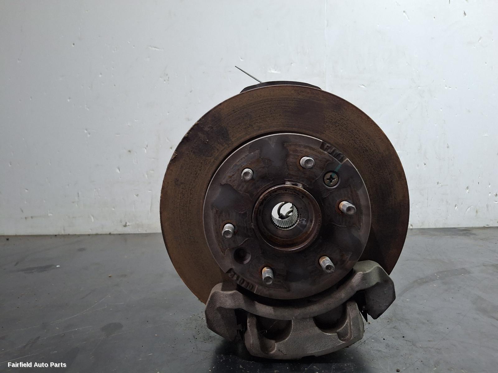 2017-2021 Ldv T60 Left Front Hub Assembly