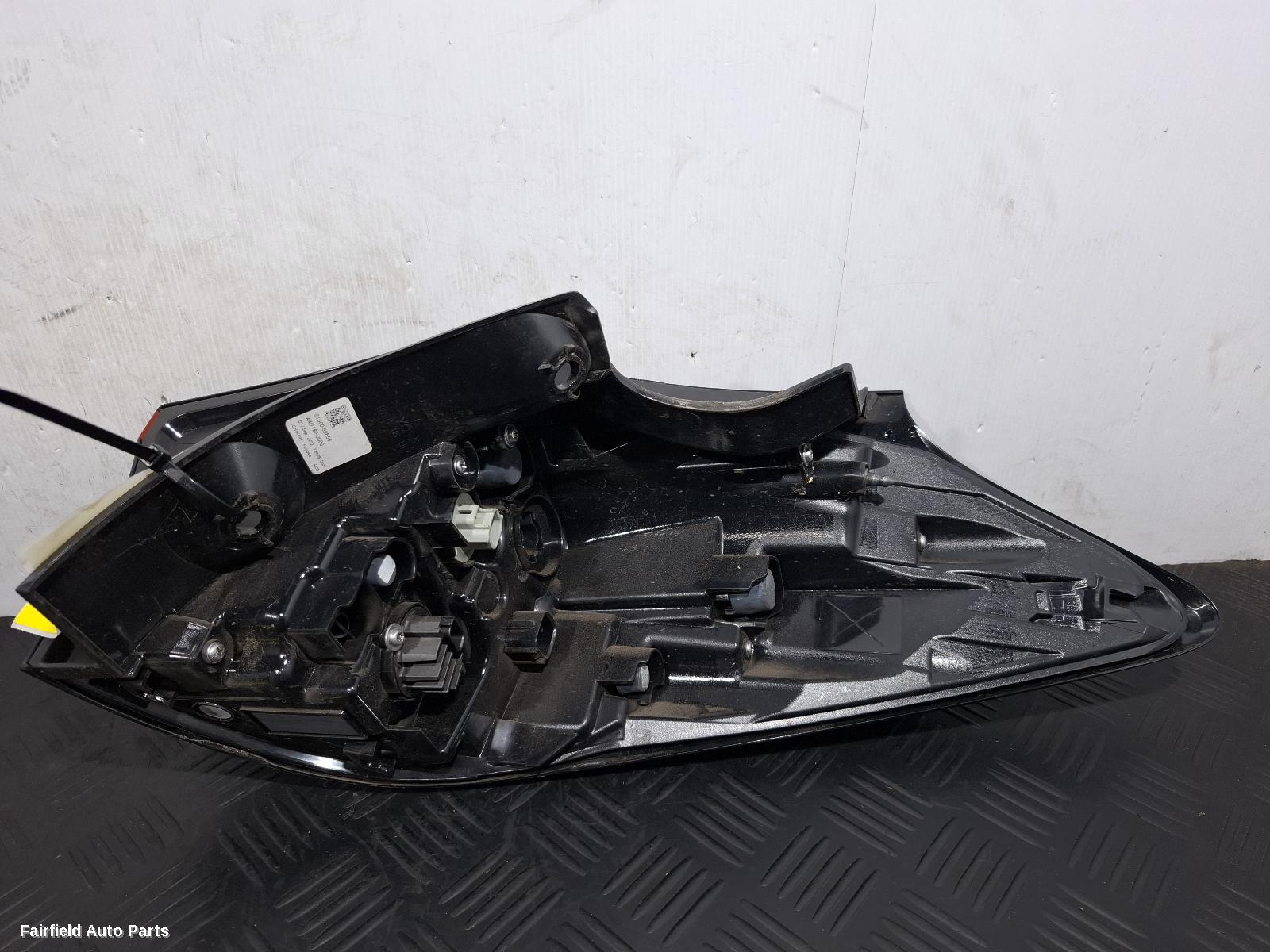 2020-2026 Toyota Yaris Cross Left Taillight