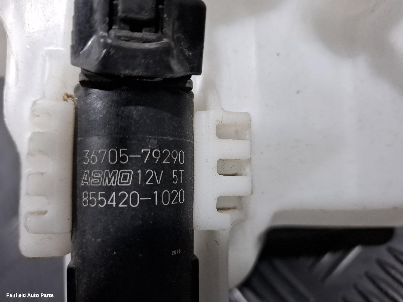2014-2018 Lexus Rc Washer Bottle