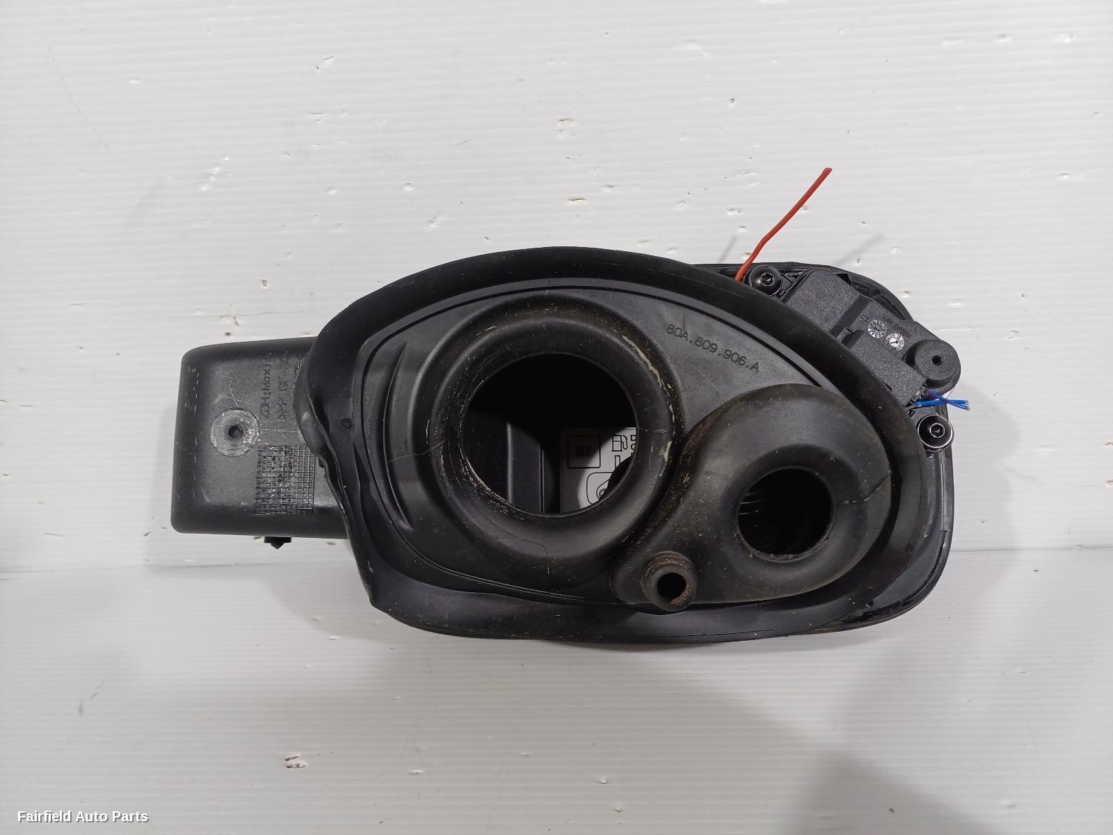 2017-2025 Audi Q5 Fuel Door   Filler