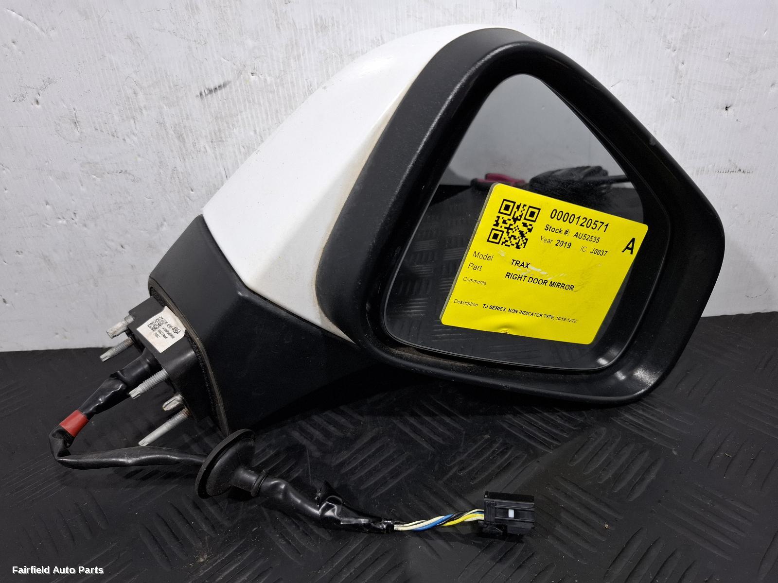 2016-2020 Holden Trax Right Door Mirror