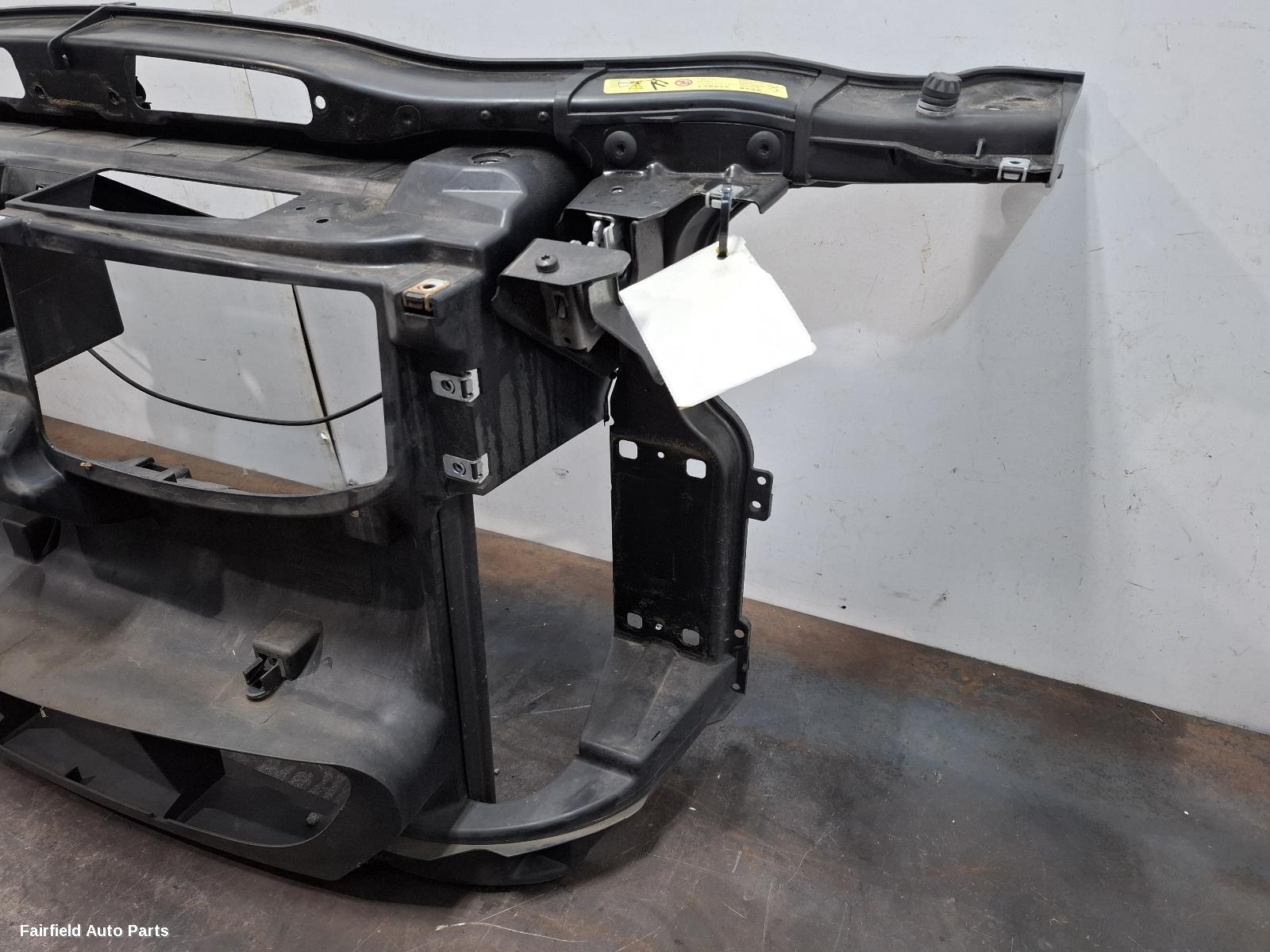 2005-2013 Bmw 3 Series Radiator Support