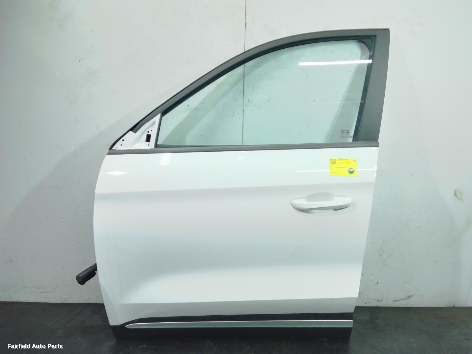 2024-2026 Mg Zs Left Front Door