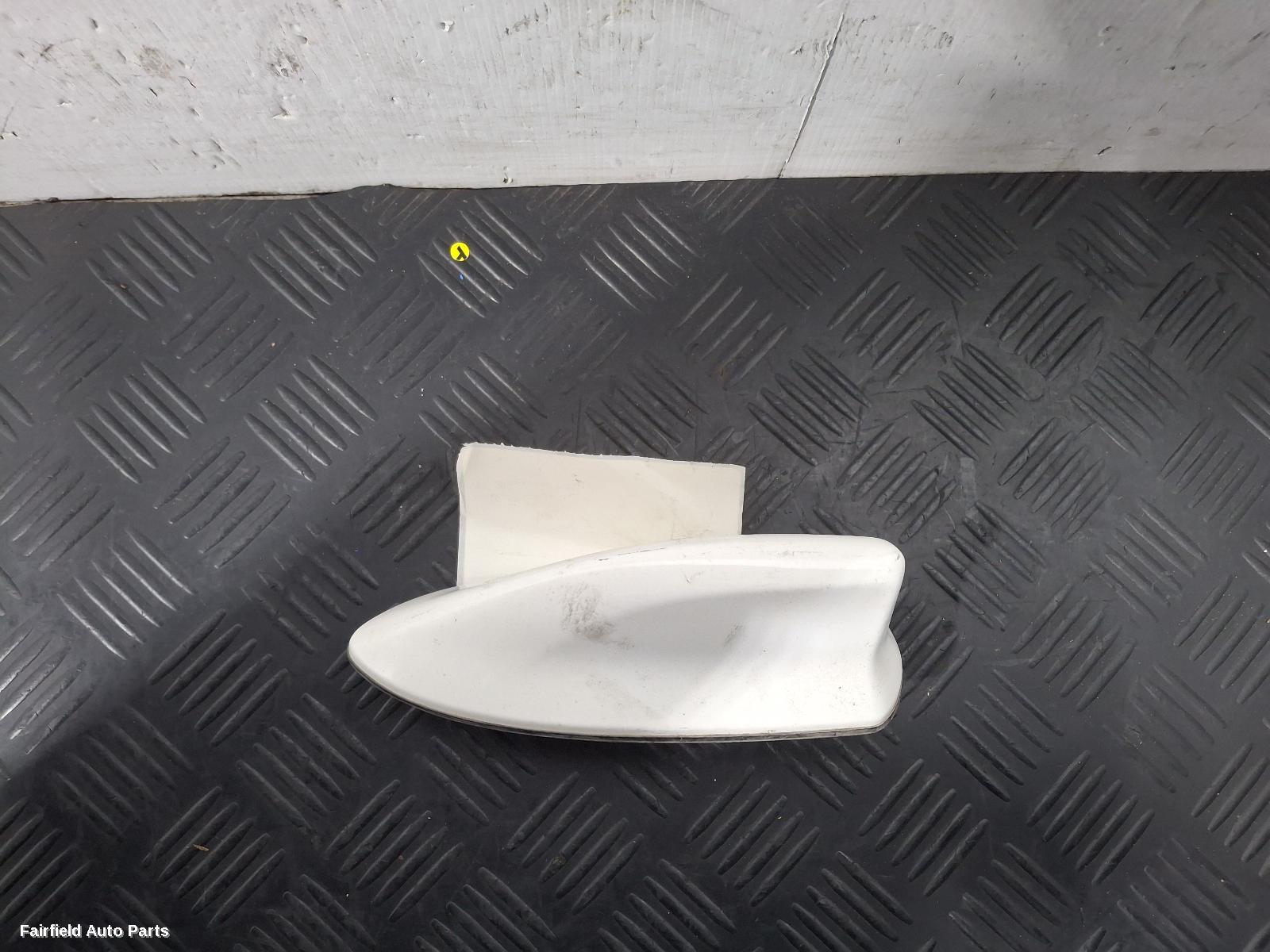 2018-2025 Toyota Rav4 Antenna