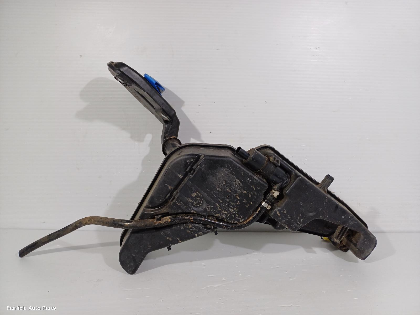 2008-2017 Audi Q5 Washer Bottle
