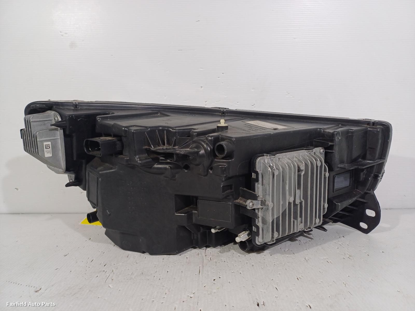 2018-2022 Volvo Xc40 Left Headlamp