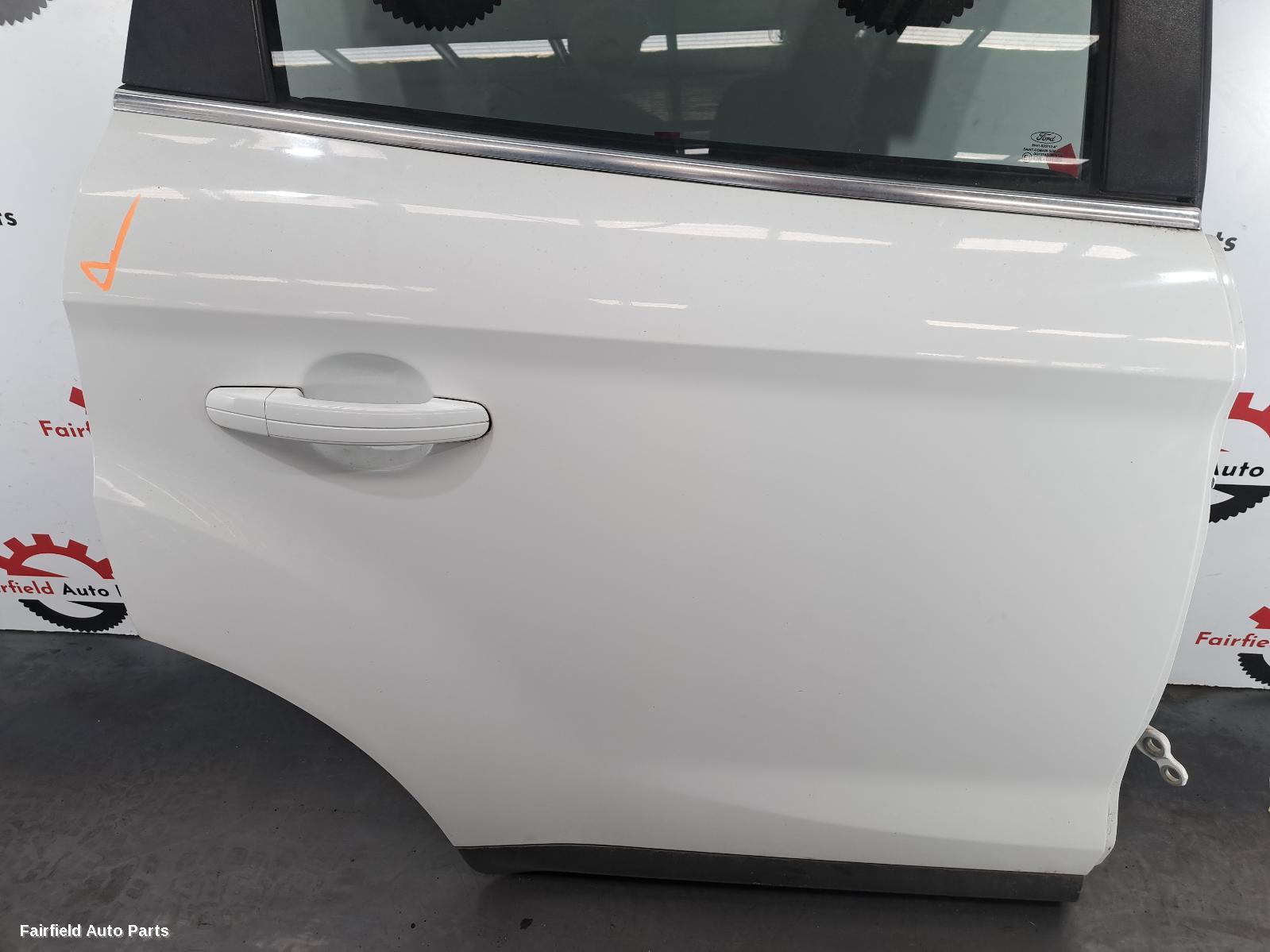 2011-2012 Ford Kuga Right Rear Door Sliding