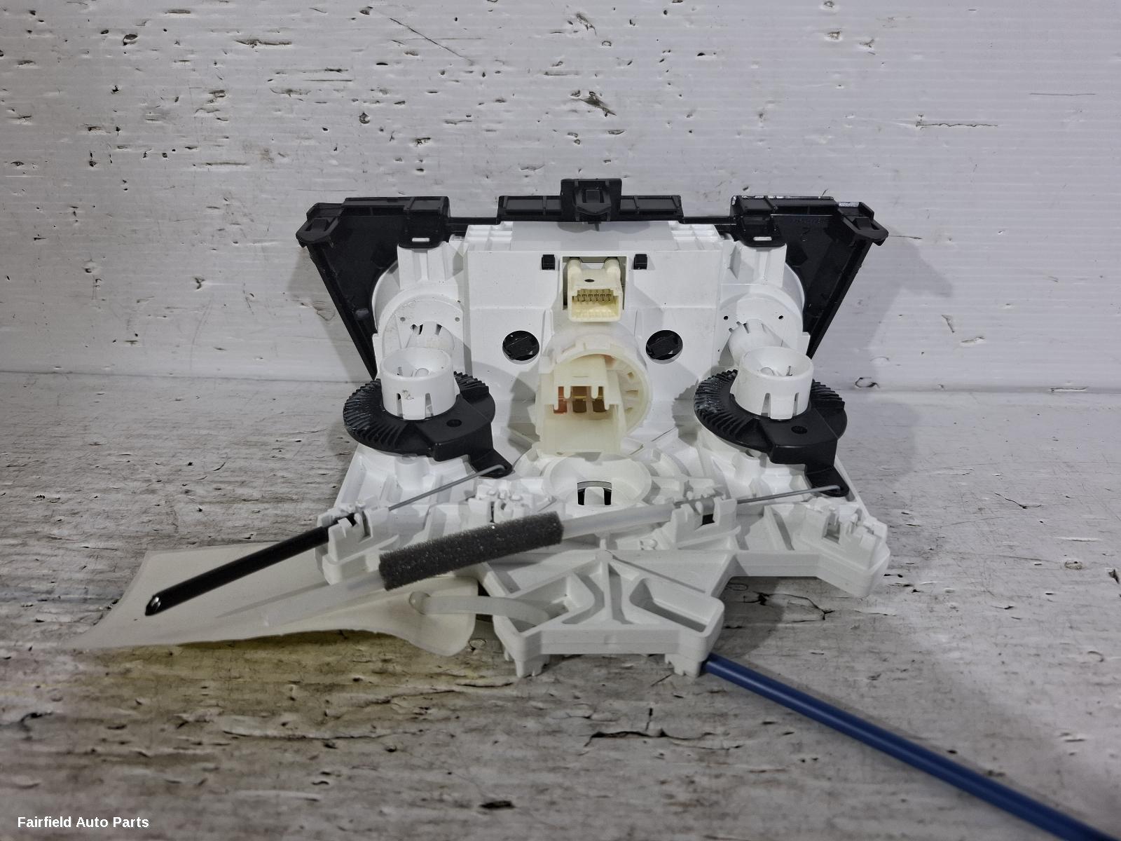 2017-2023 Suzuki Swift Heater Ac Controls