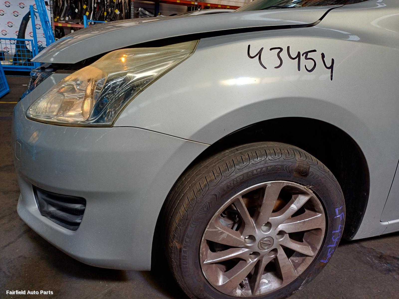 2013-2016 Nissan Pulsar Sunvisor