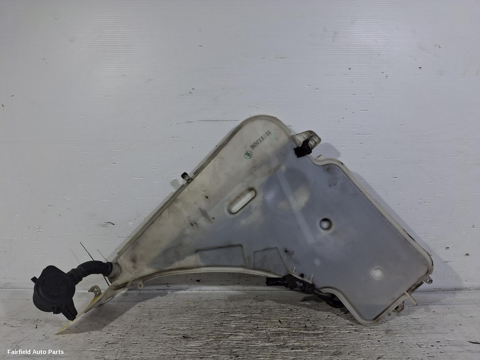 2011-2019 Bmw 1 Series Washer Bottle
