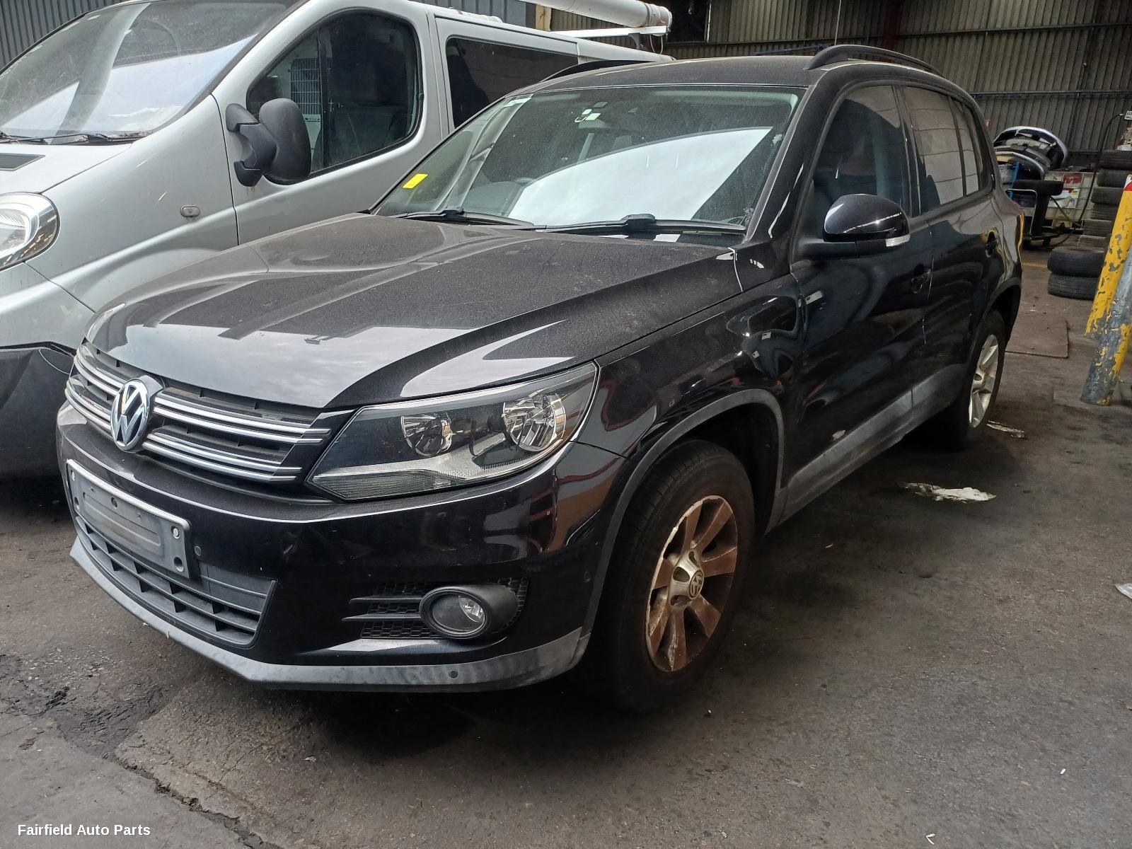 2011-2016 Volkswagen Tiguan Left Driveshaft