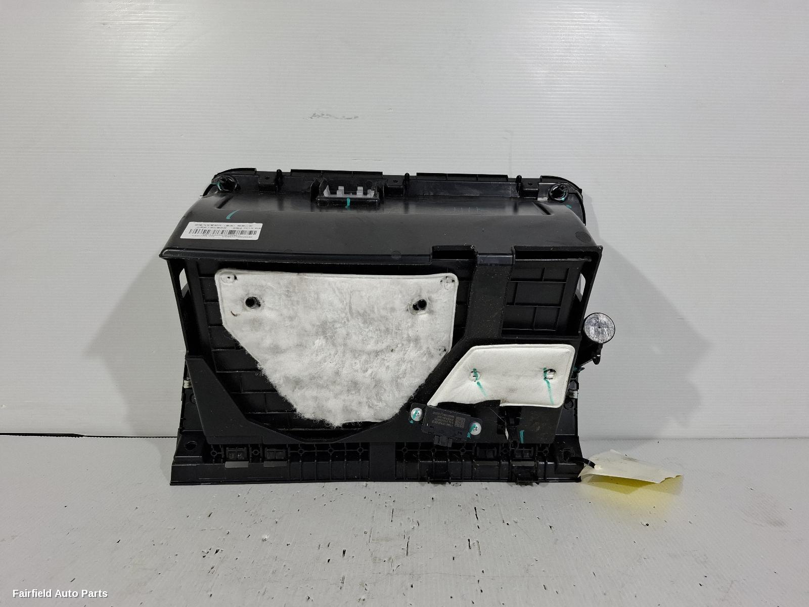 2022-2026 Great Wall Tank 300 Glove Box
