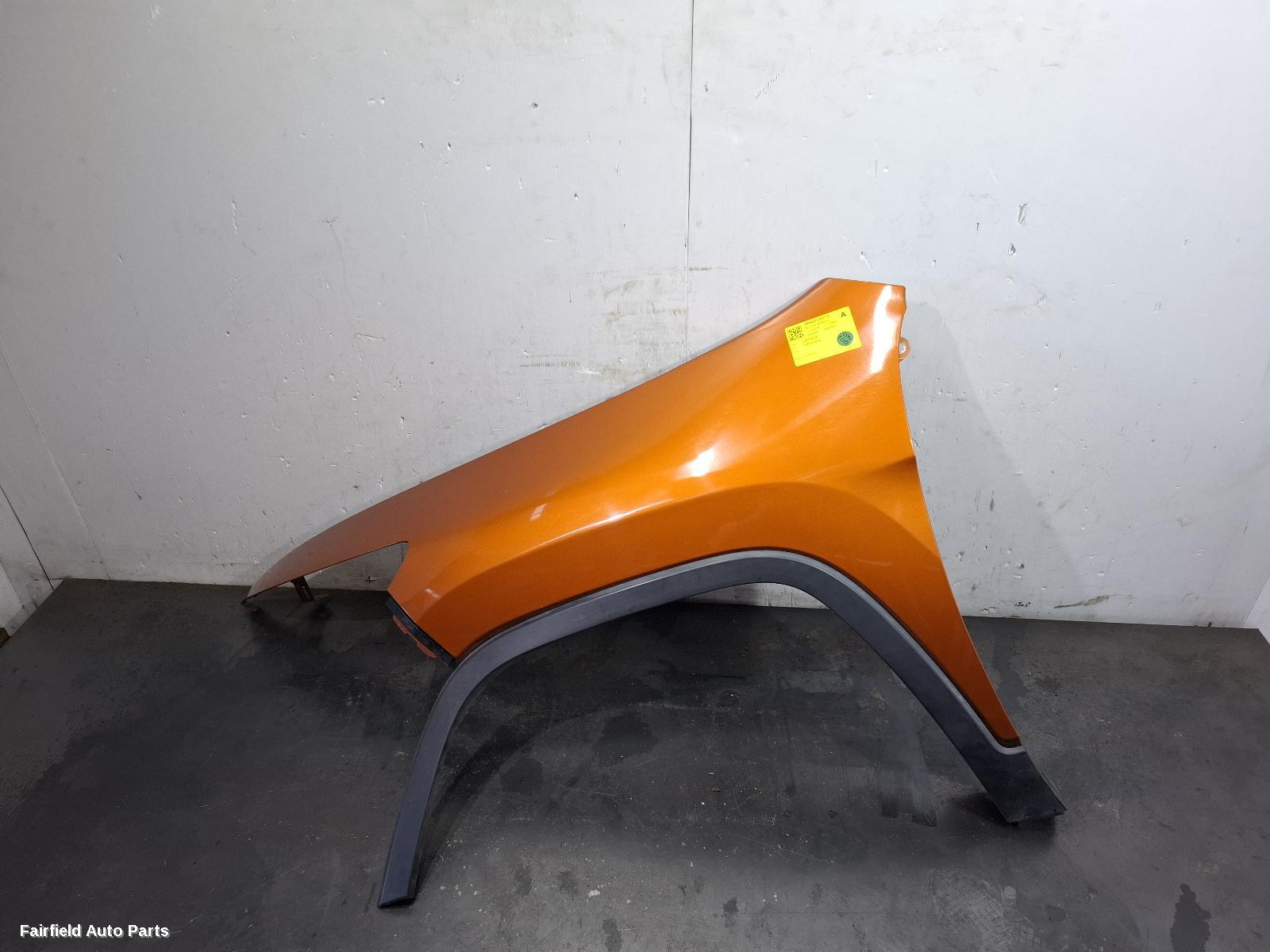 2014-2018 Jeep Cherokee Left Guard