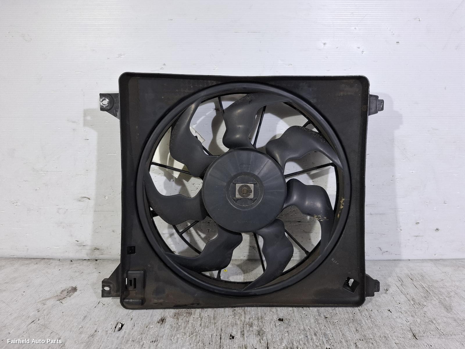 2007-2018 Hyundai Iload/imax Fan