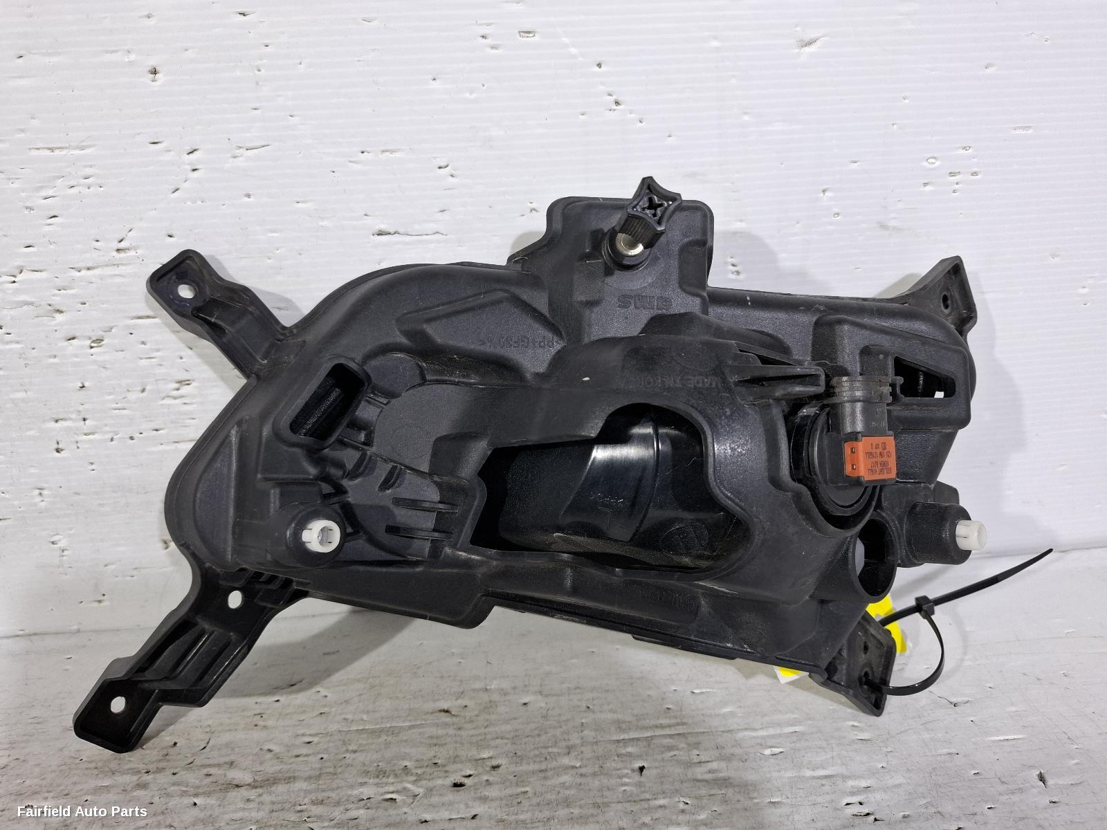 2015-2020 Ssangyong Tivoli Left Indicator Fog Side